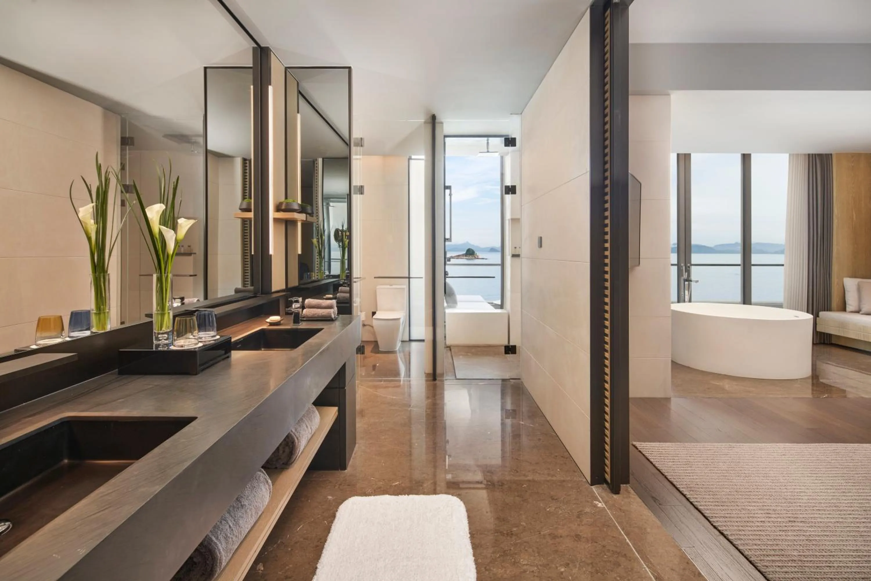 Photo of the whole room in Intercontinental Shenzhen Dameisha Resort by IHG