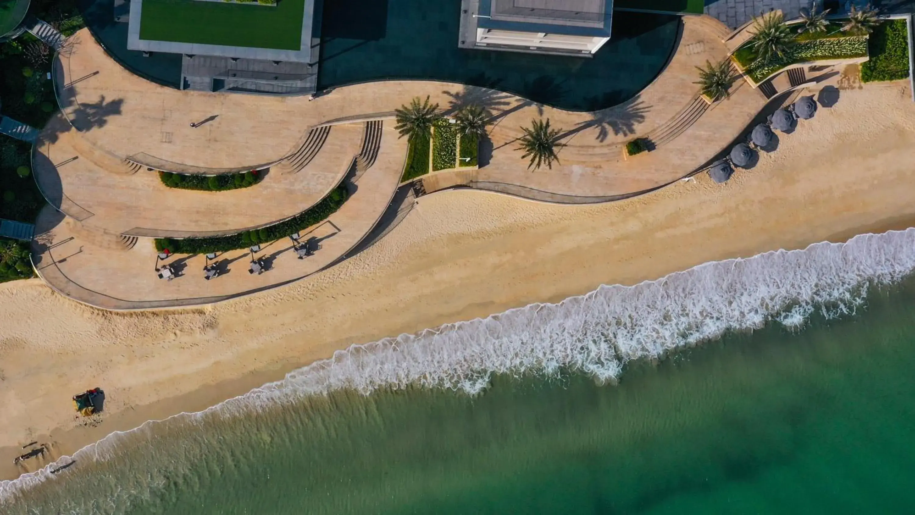 Property building in Intercontinental Shenzhen Dameisha Resort by IHG Property building in Intercontinental Shenzhen Dameisha Resort by IHG