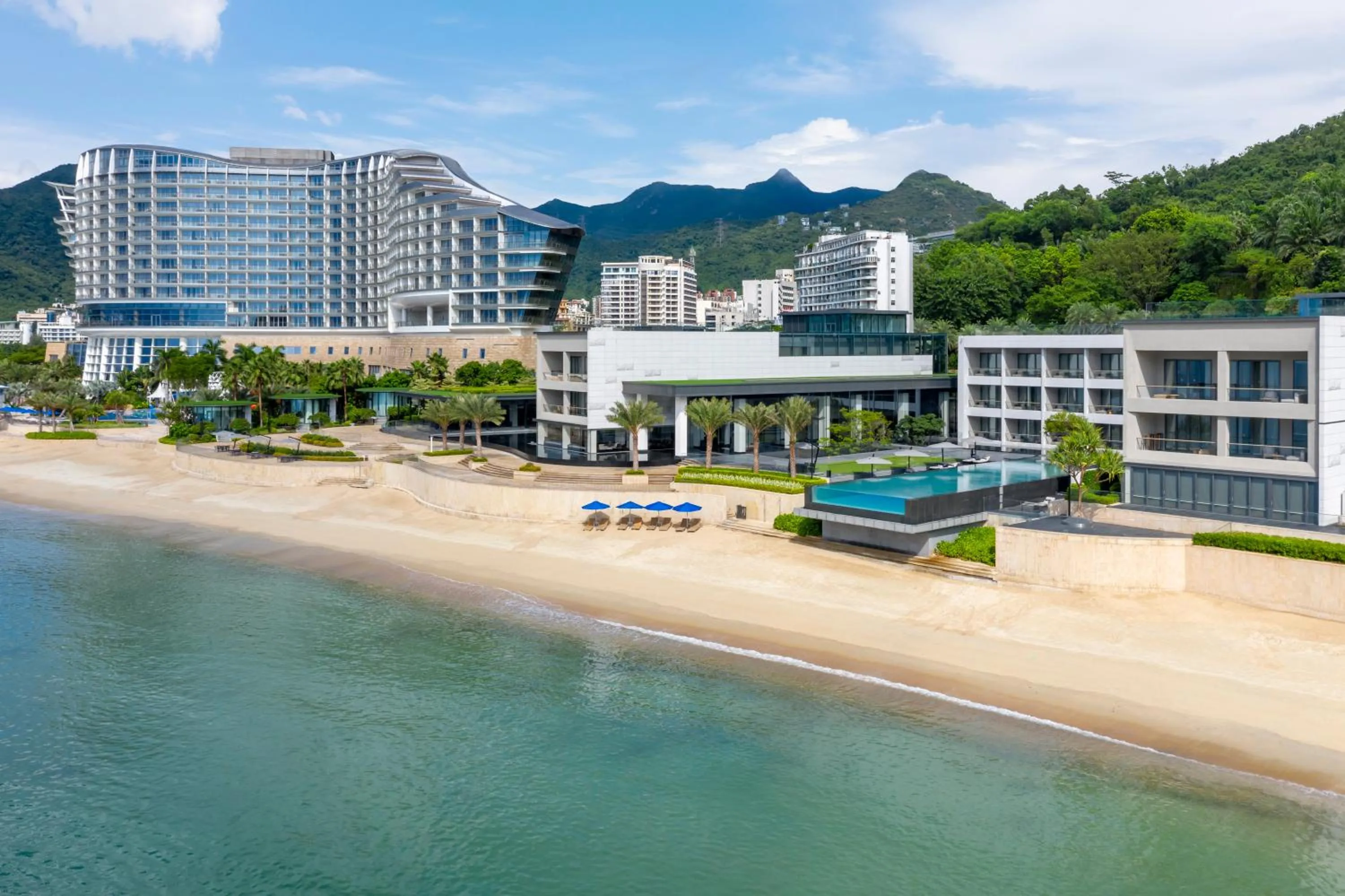 Property building in Intercontinental Shenzhen Dameisha Resort by IHG