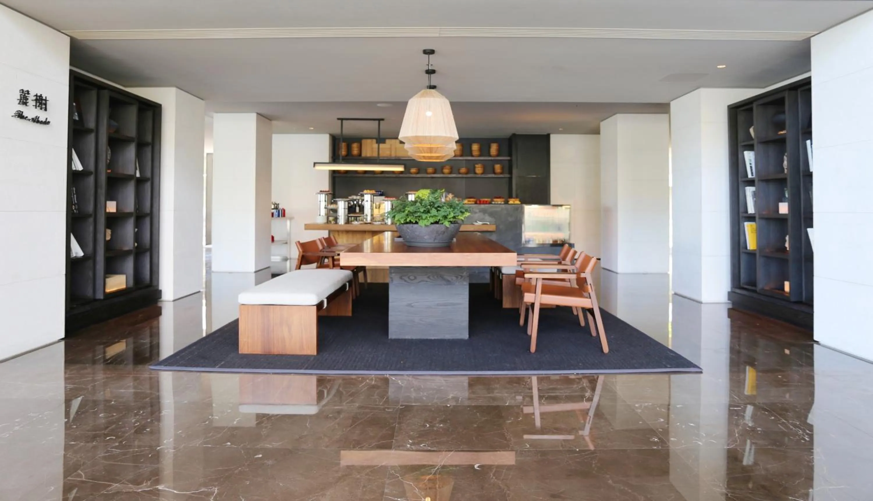 Restaurant/places to eat in Intercontinental Shenzhen Dameisha Resort by IHG