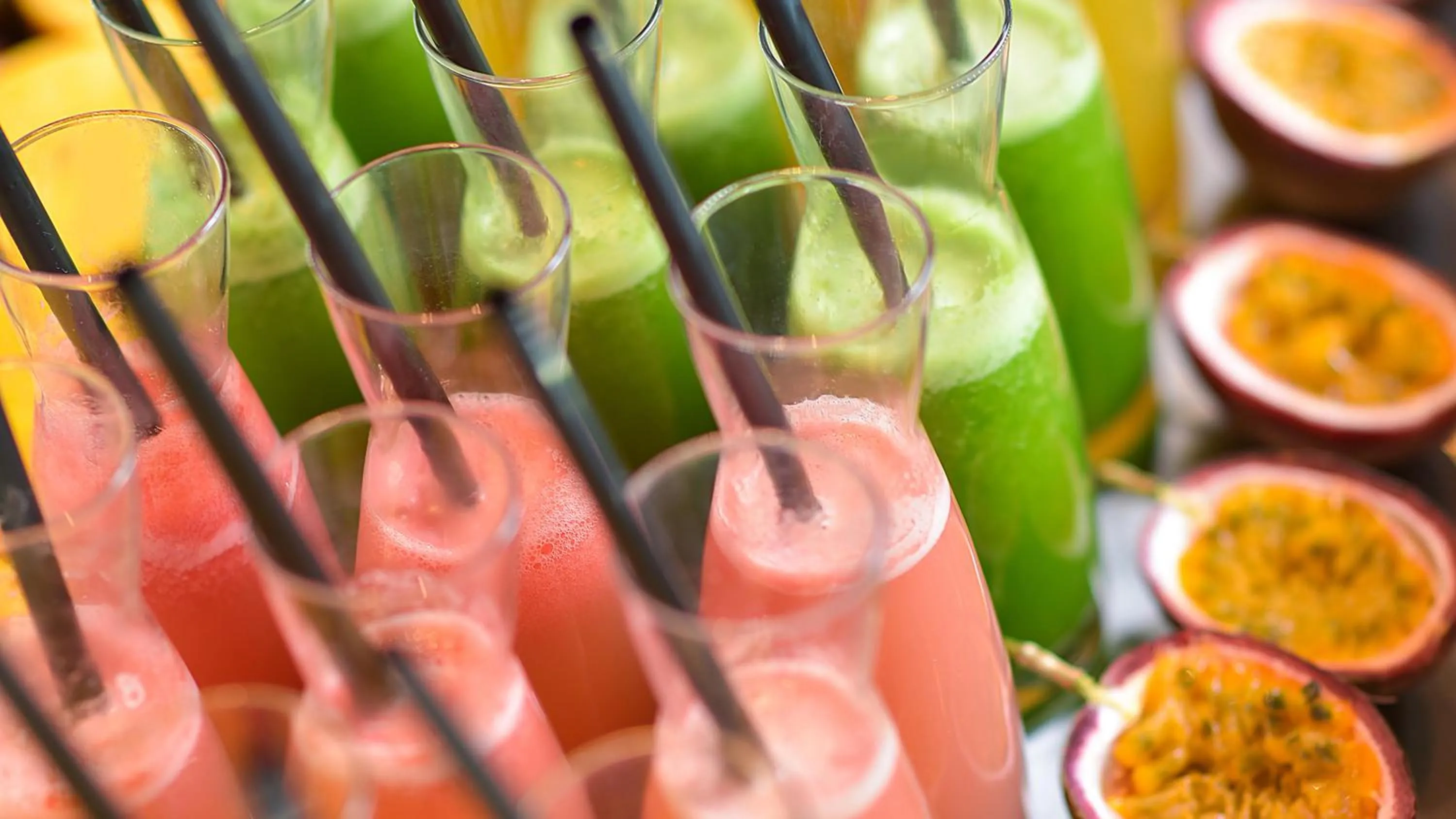 Bedroom in Intercontinental Shenzhen Dameisha Resort by IHG