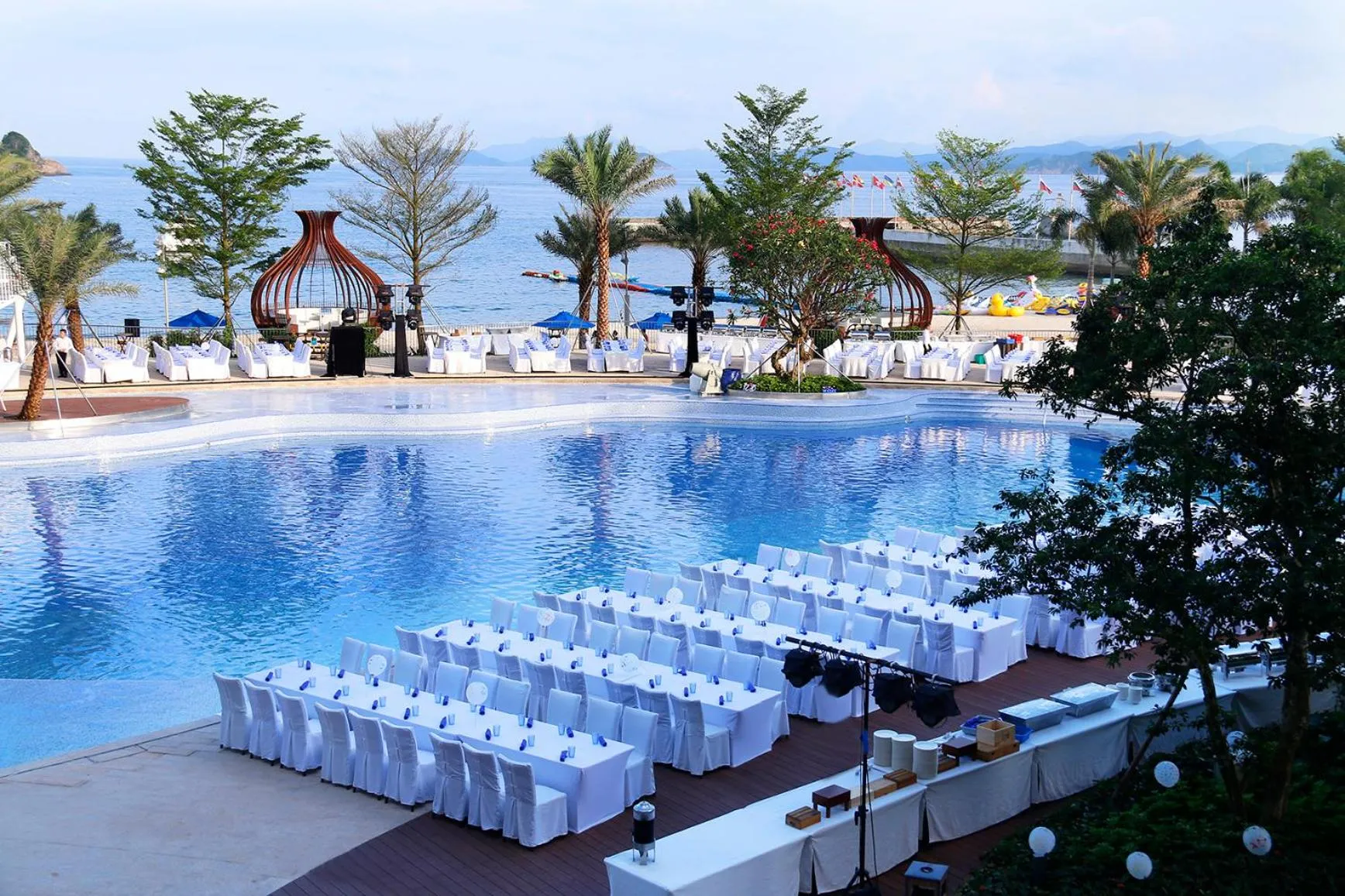 Banquet/Function facilities in Intercontinental Shenzhen Dameisha Resort by IHG