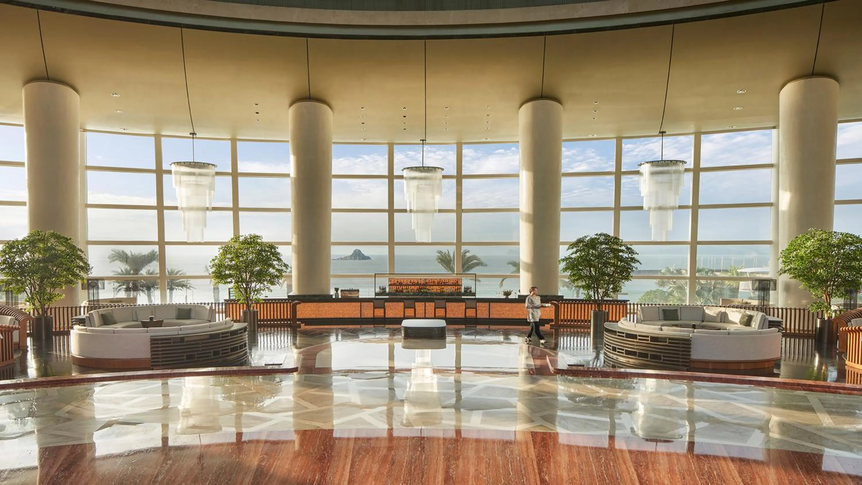 Restaurant/places to eat in Intercontinental Shenzhen Dameisha Resort by IHG