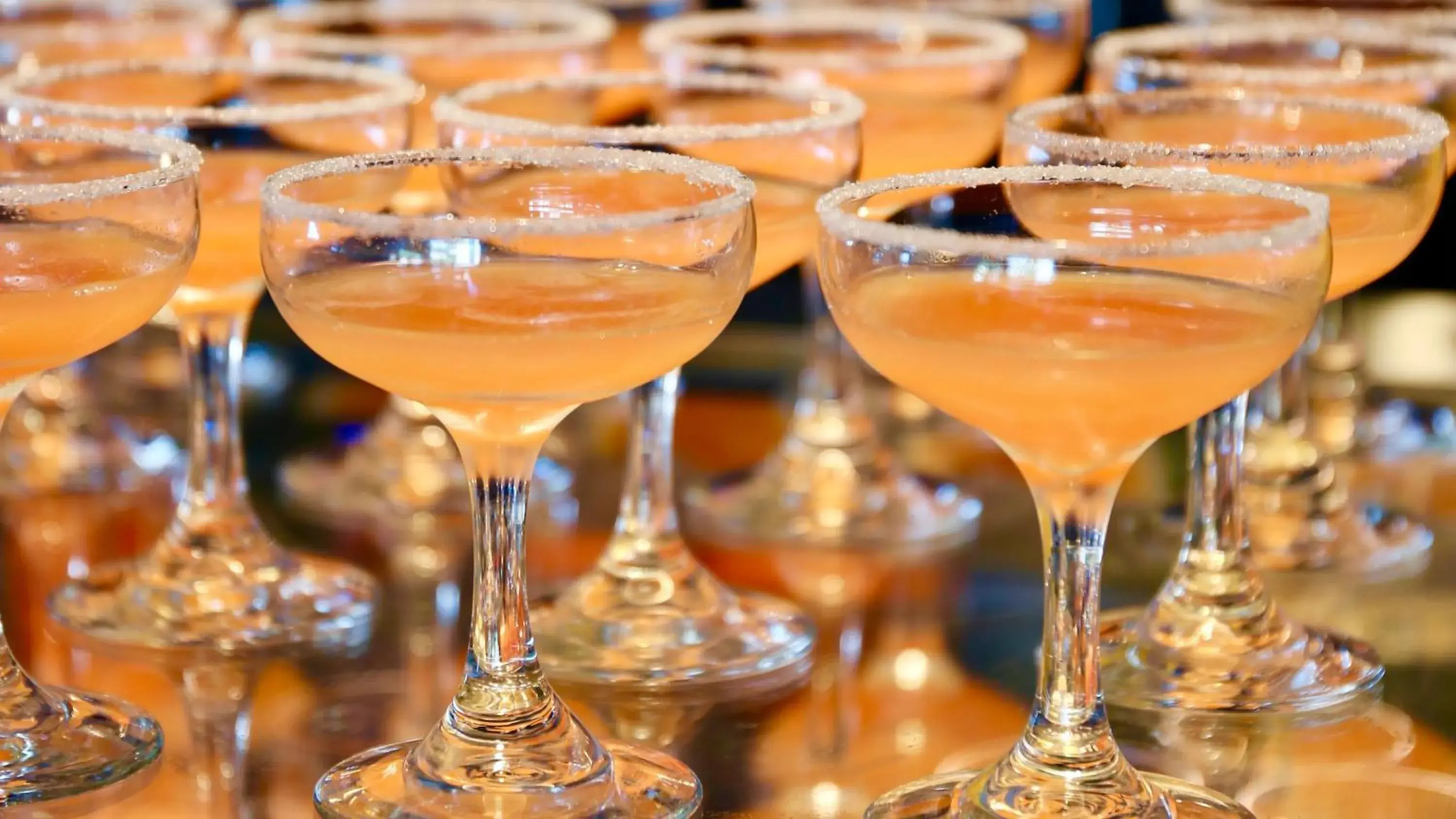 Lounge or bar in Intercontinental Shenzhen Dameisha Resort by IHG Lounge or bar in Intercontinental Shenzhen Dameisha Resort by IHG