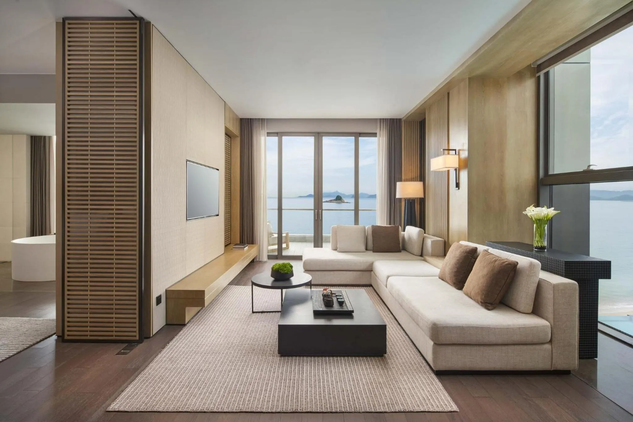 Photo of the whole room in Intercontinental Shenzhen Dameisha Resort by IHG