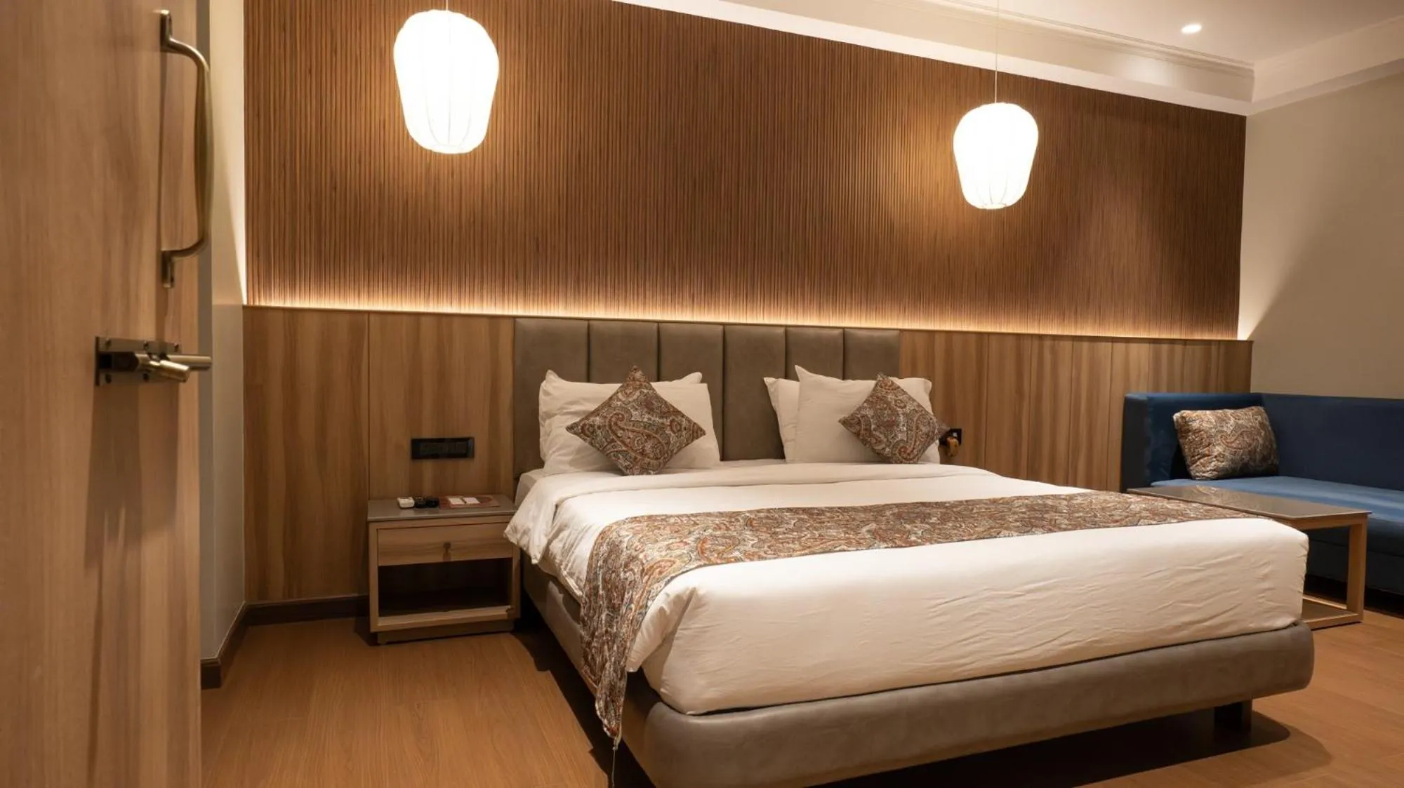 Bed in The Cindrella Hotel