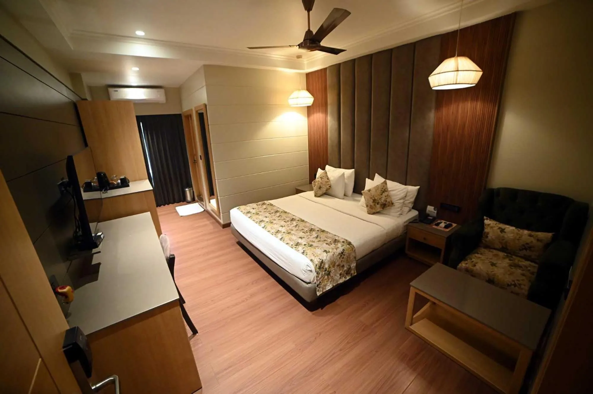 Bed in The Cindrella Hotel