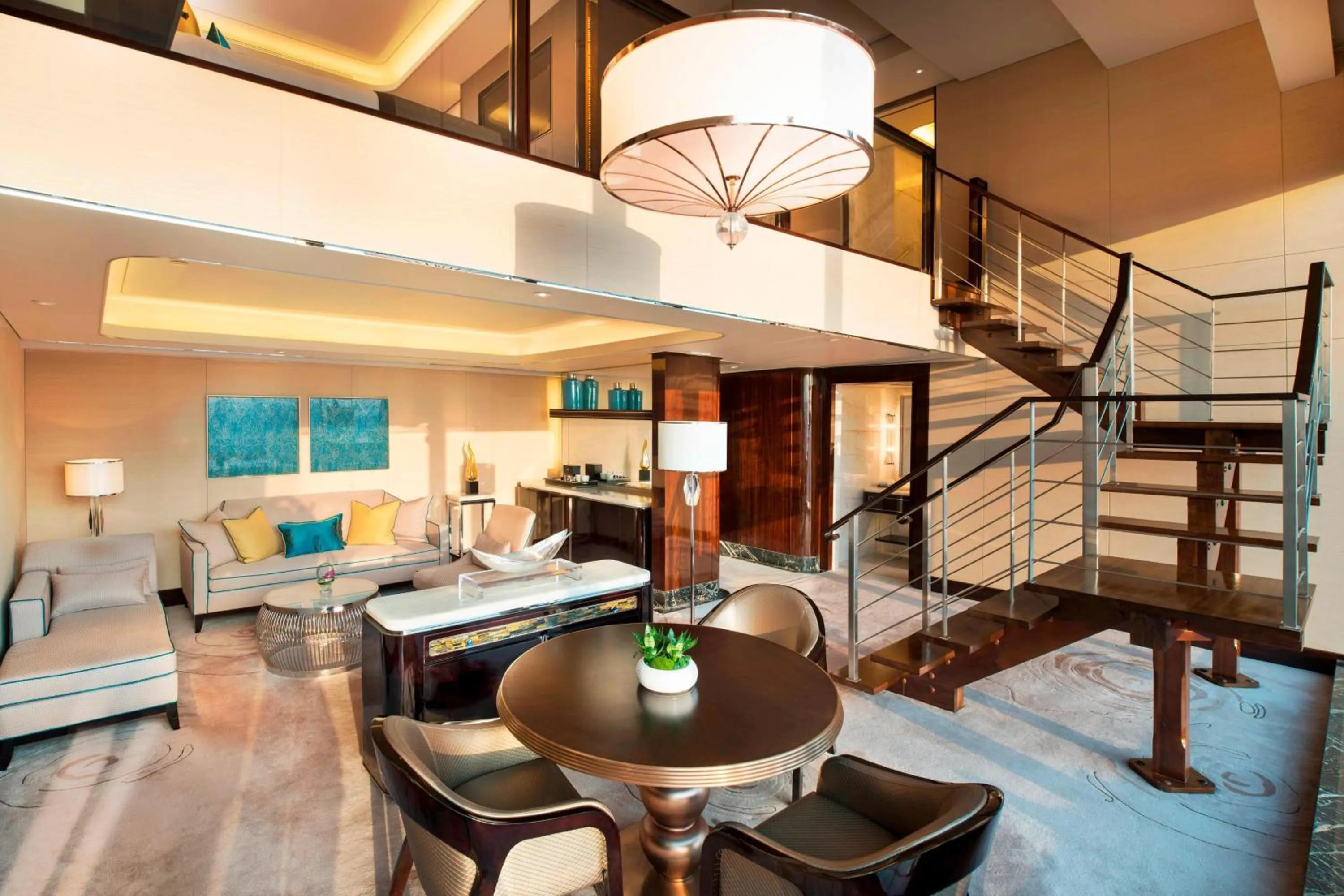 Photo of the whole room in The St. Regis Shenzhen