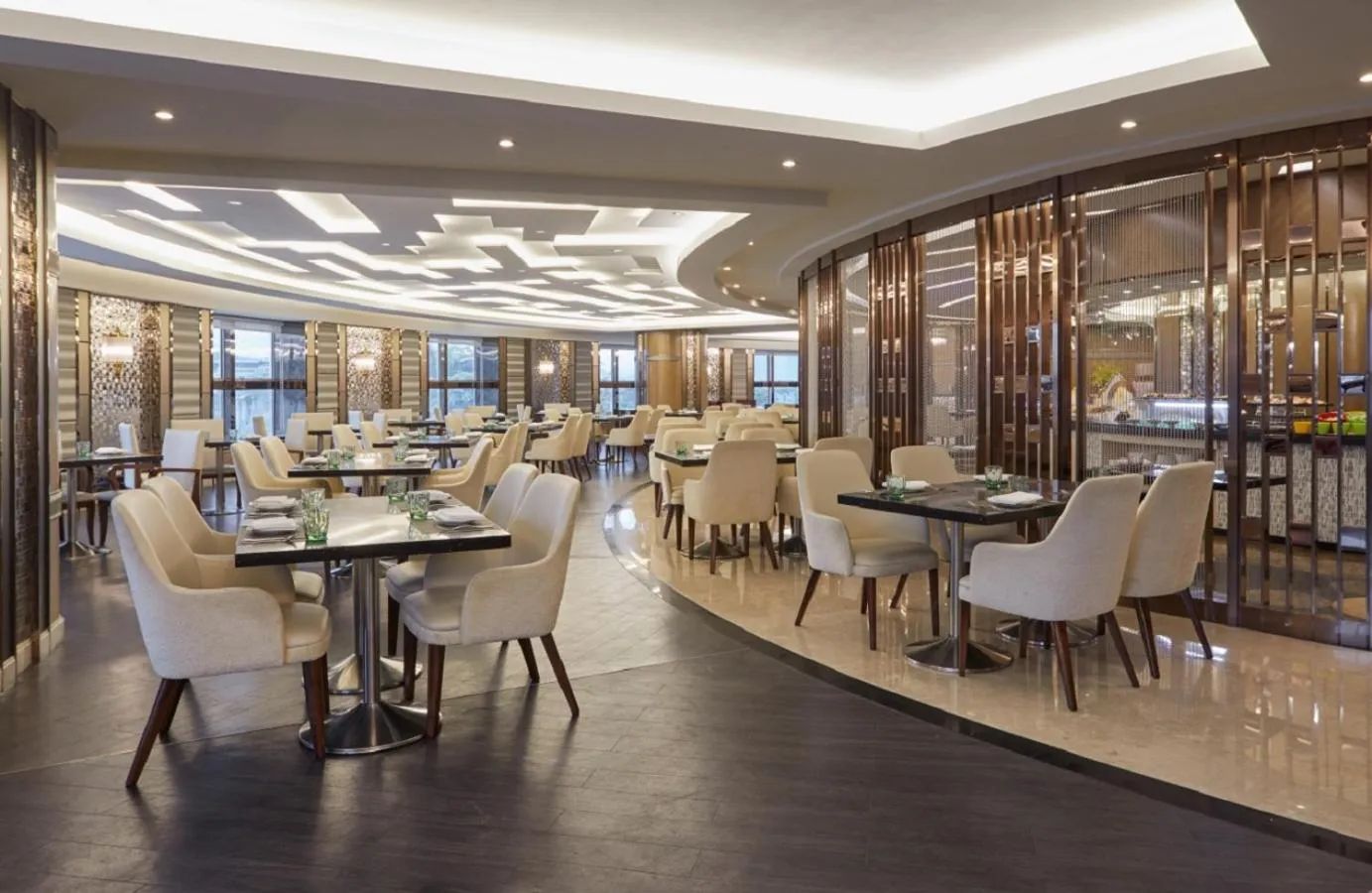 Restaurant/places to eat in Four Points by Sheraton Shenzhen