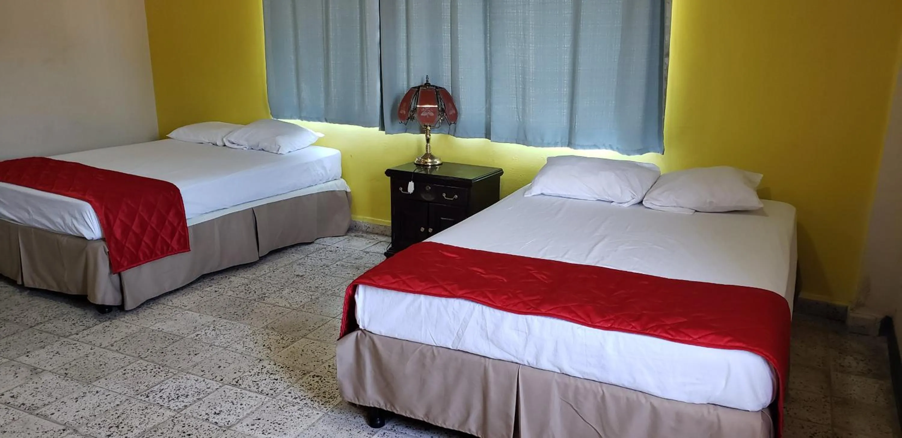 Double Room with Private Bathroom in Hotel El Dorado