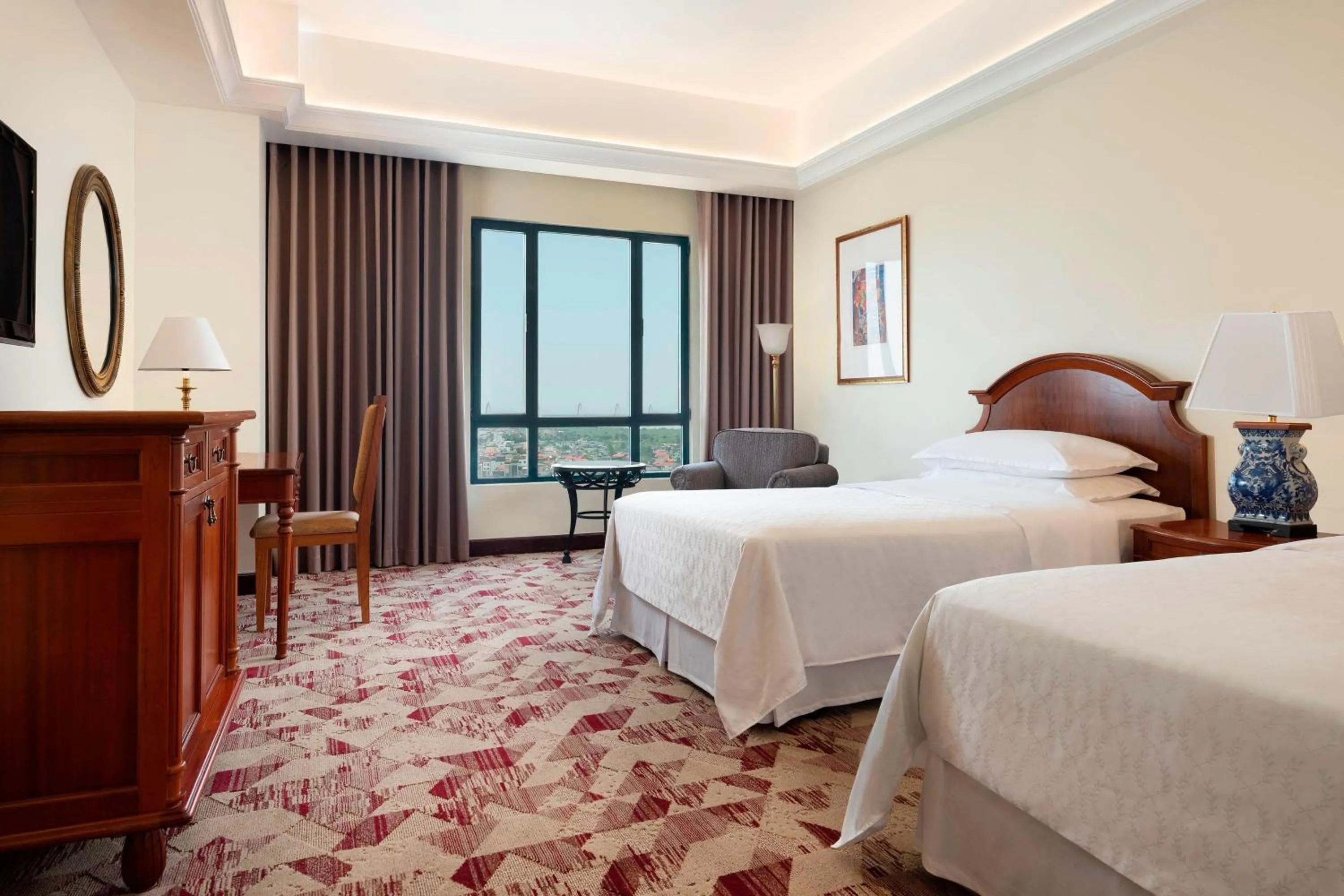 Photo of the whole room, Bed in Sheraton Hanoi Hotel