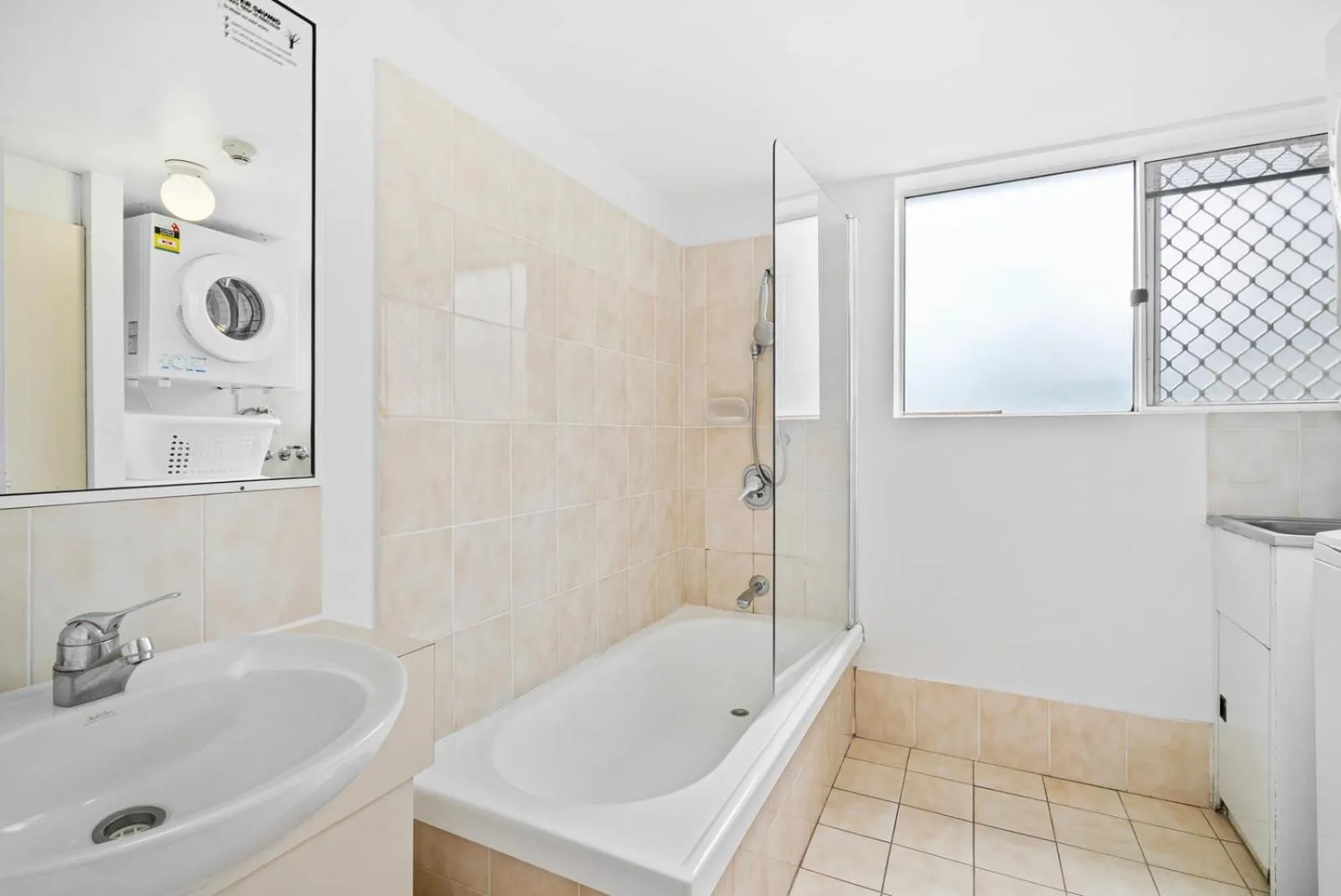 Bathroom in Markham Court