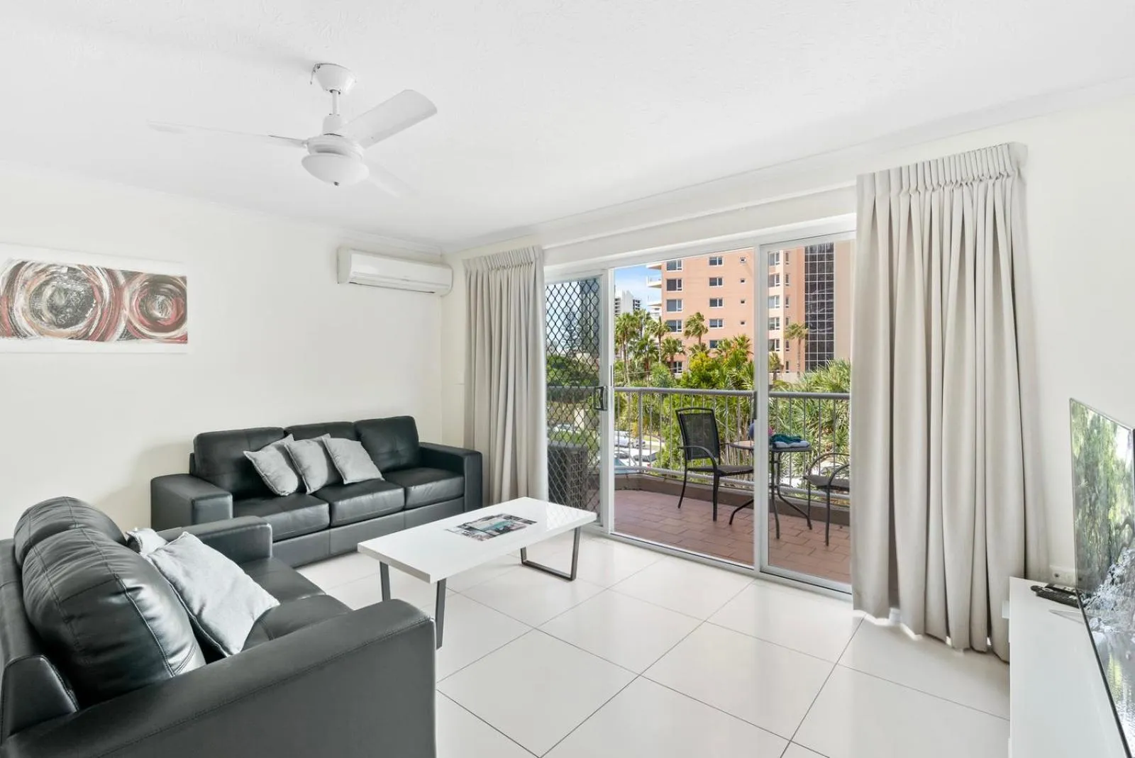 Living room in Markham Court