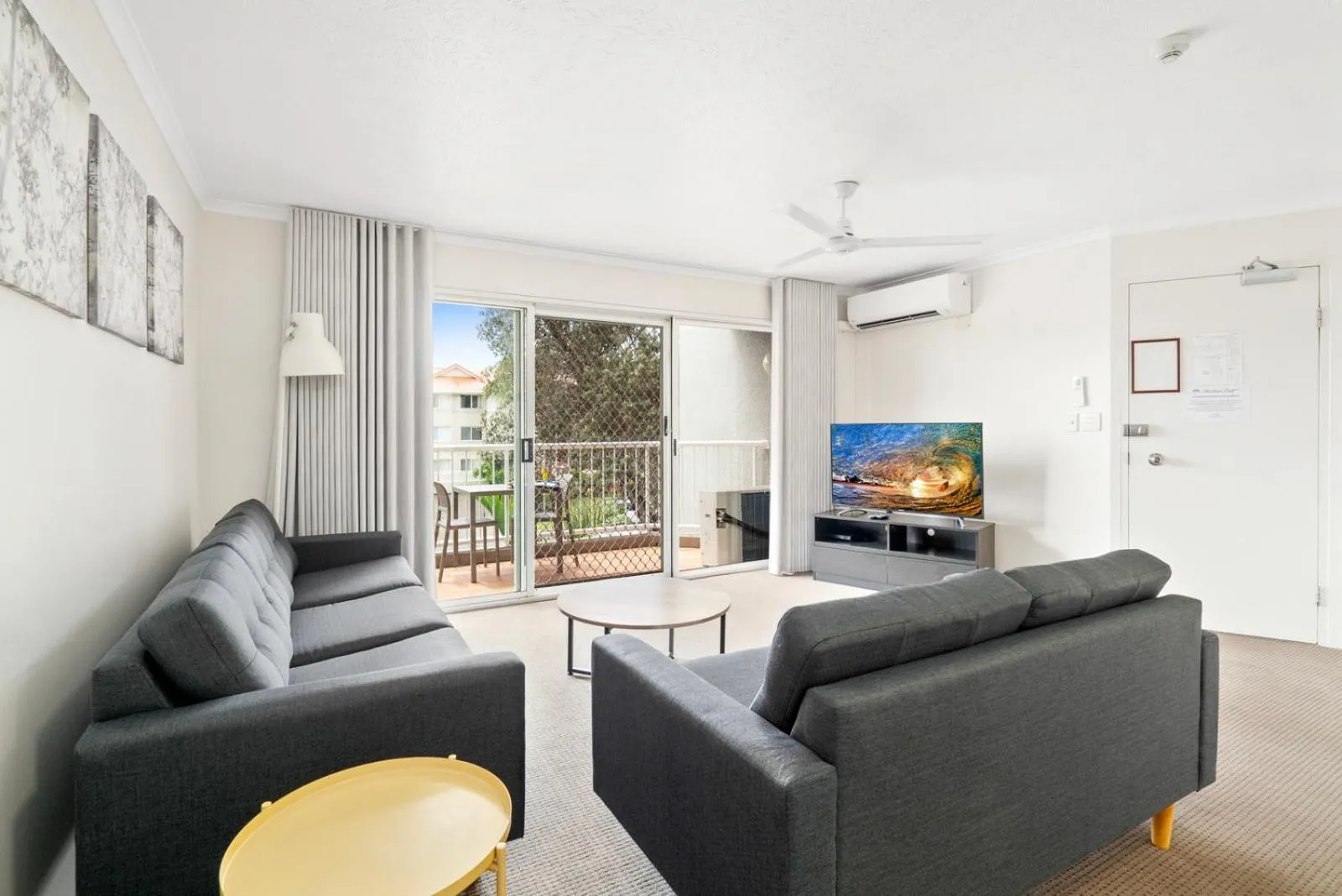 Living room in Markham Court