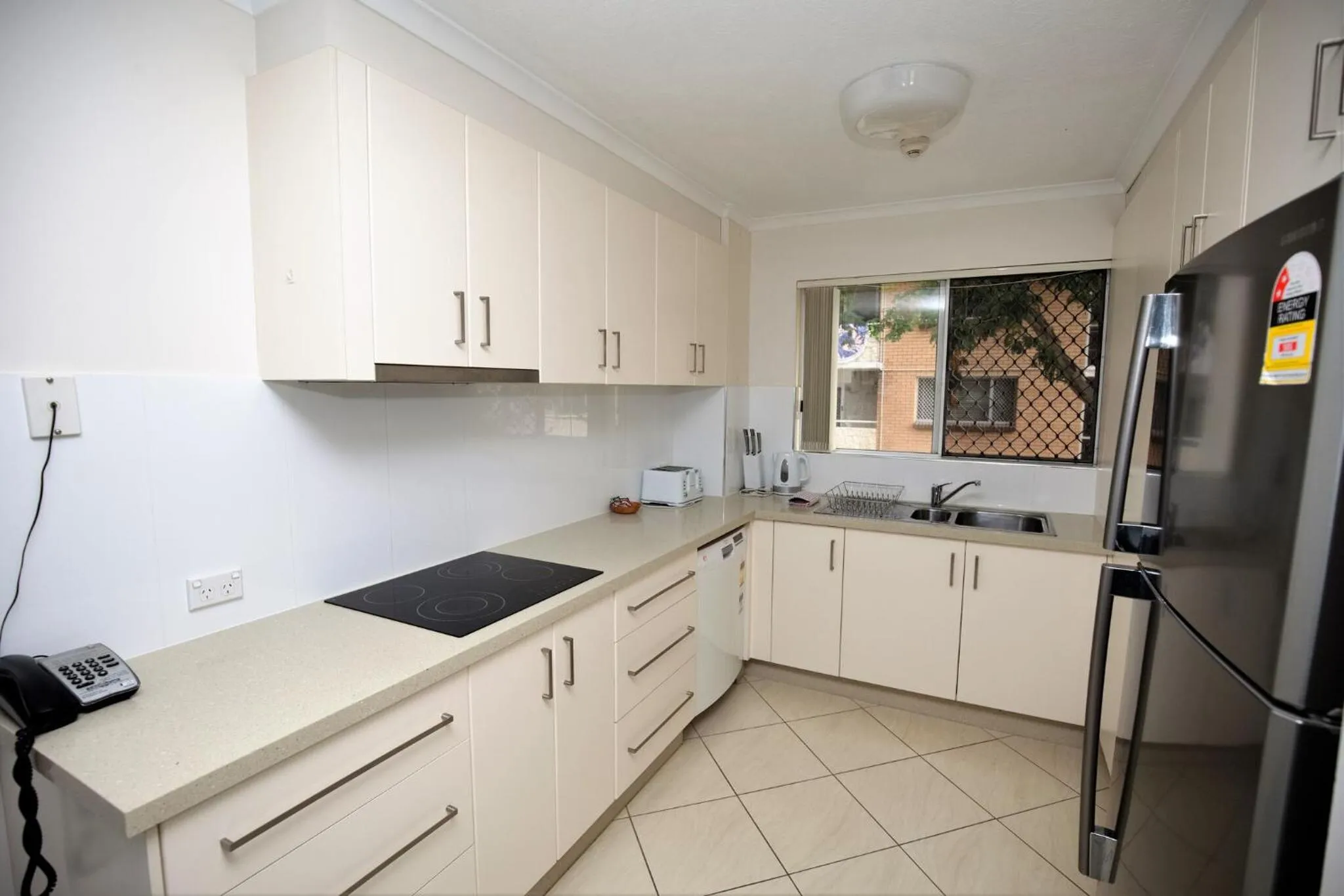 Kitchen or kitchenette in Markham Court