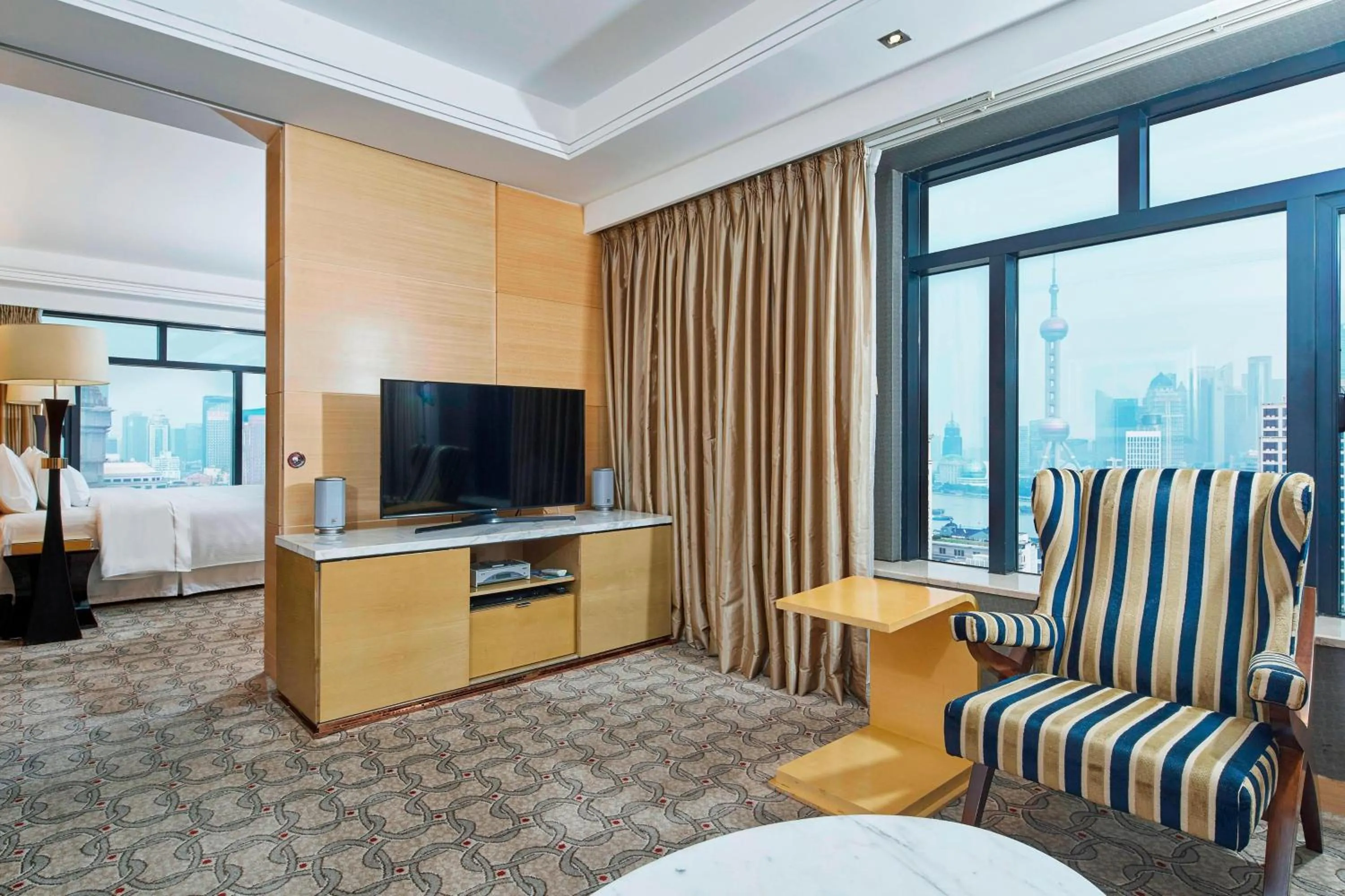 Living room in The Westin Bund Center, Shanghai