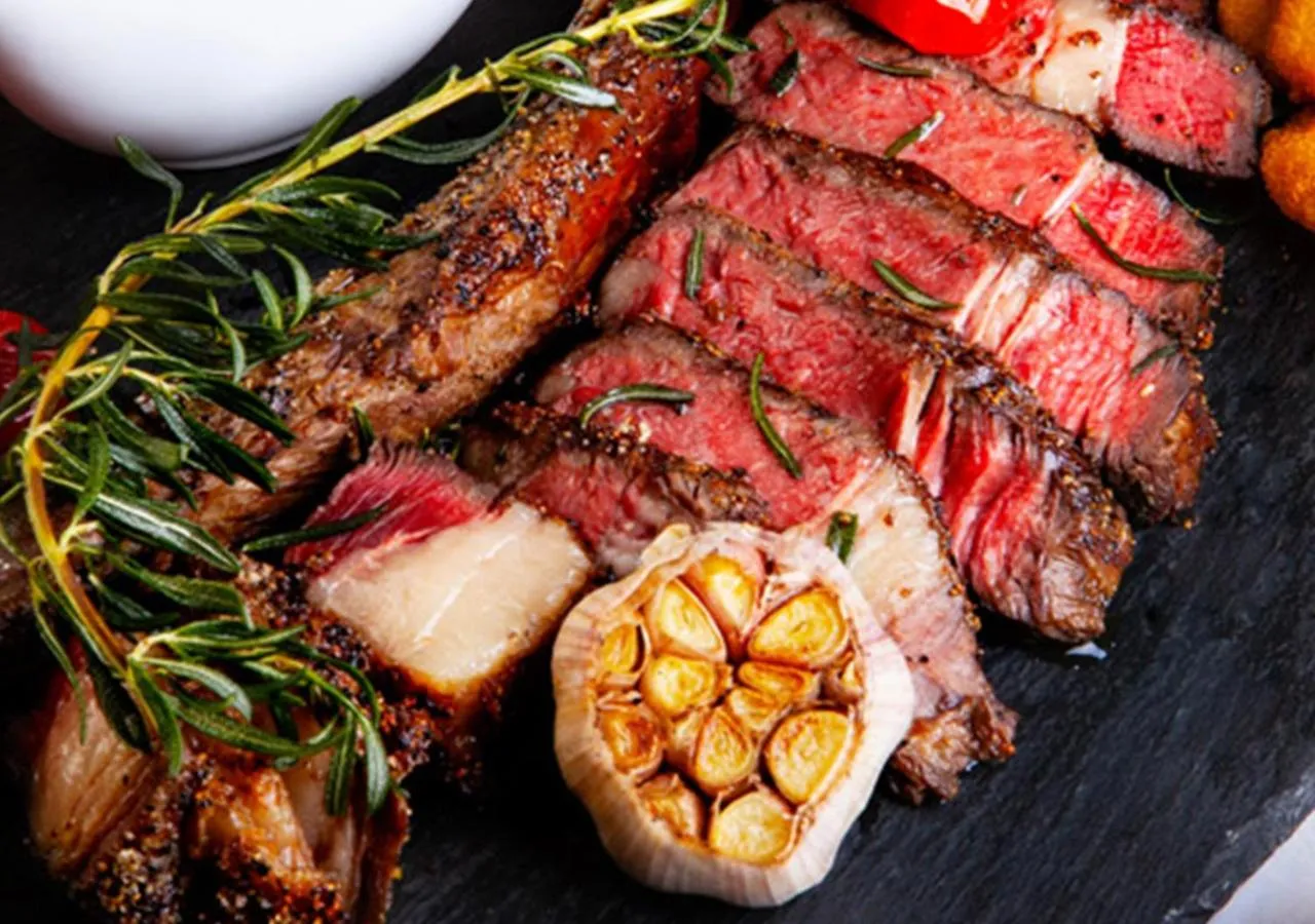 Restaurant/places to eat in Four Points by Sheraton Shanghai, Daning