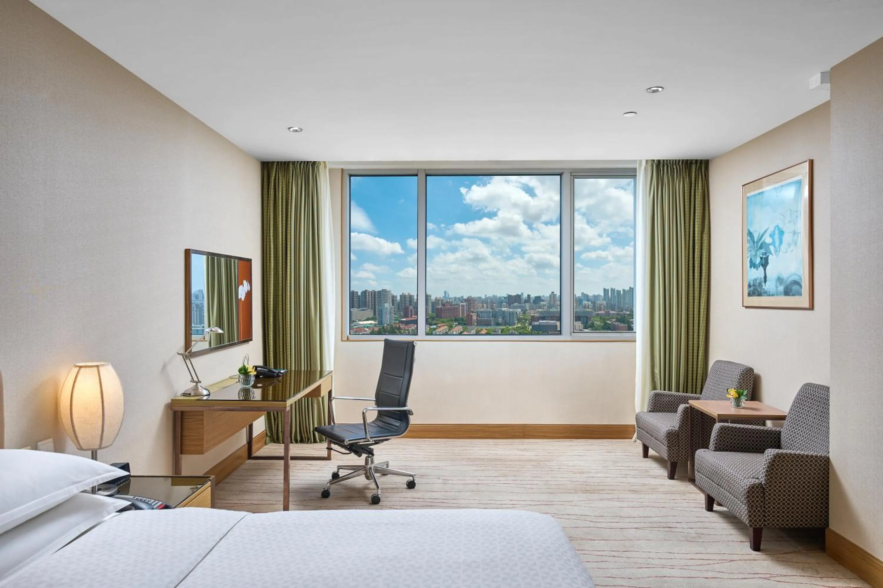 Bedroom, Bed in Four Points by Sheraton Shanghai, Daning