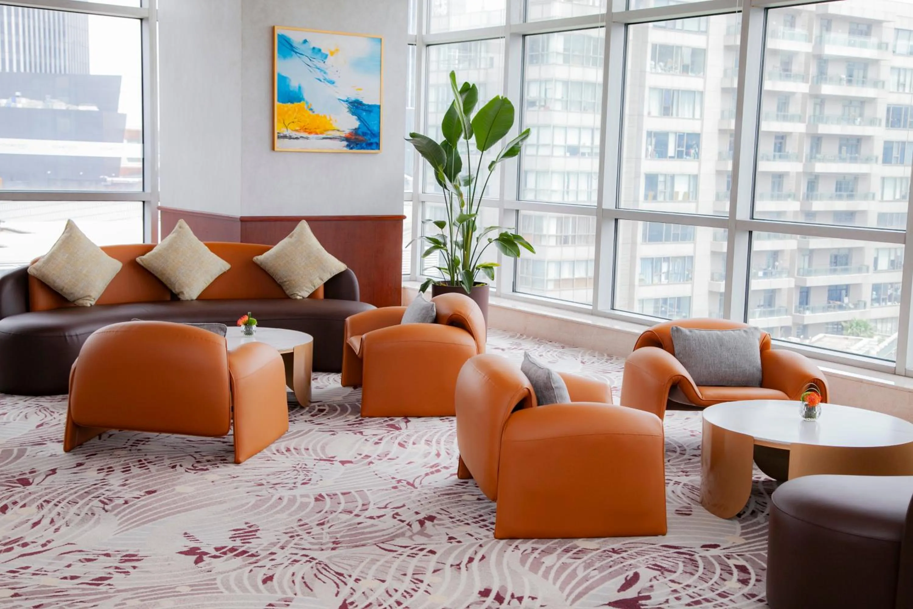 Seating area in Four Points by Sheraton Shanghai, Daning