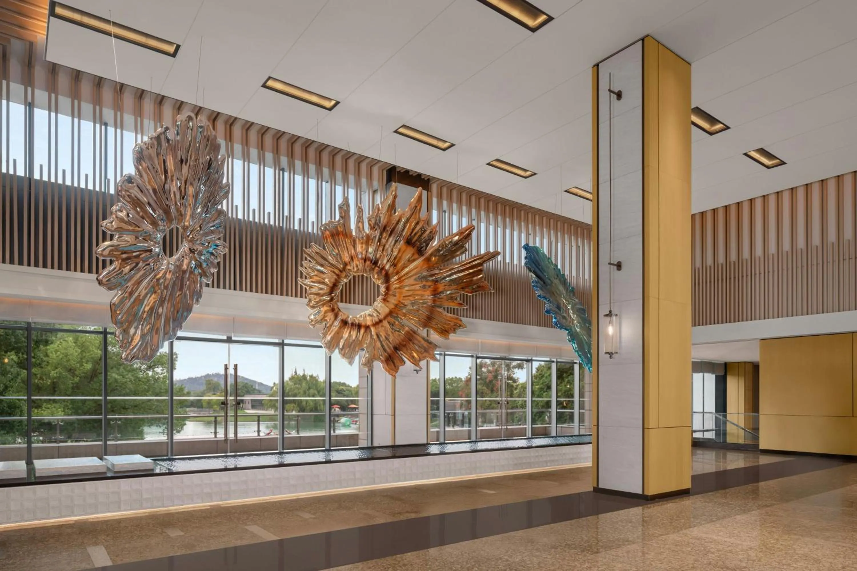 Lobby or reception in Le Méridien Shanghai Sheshan