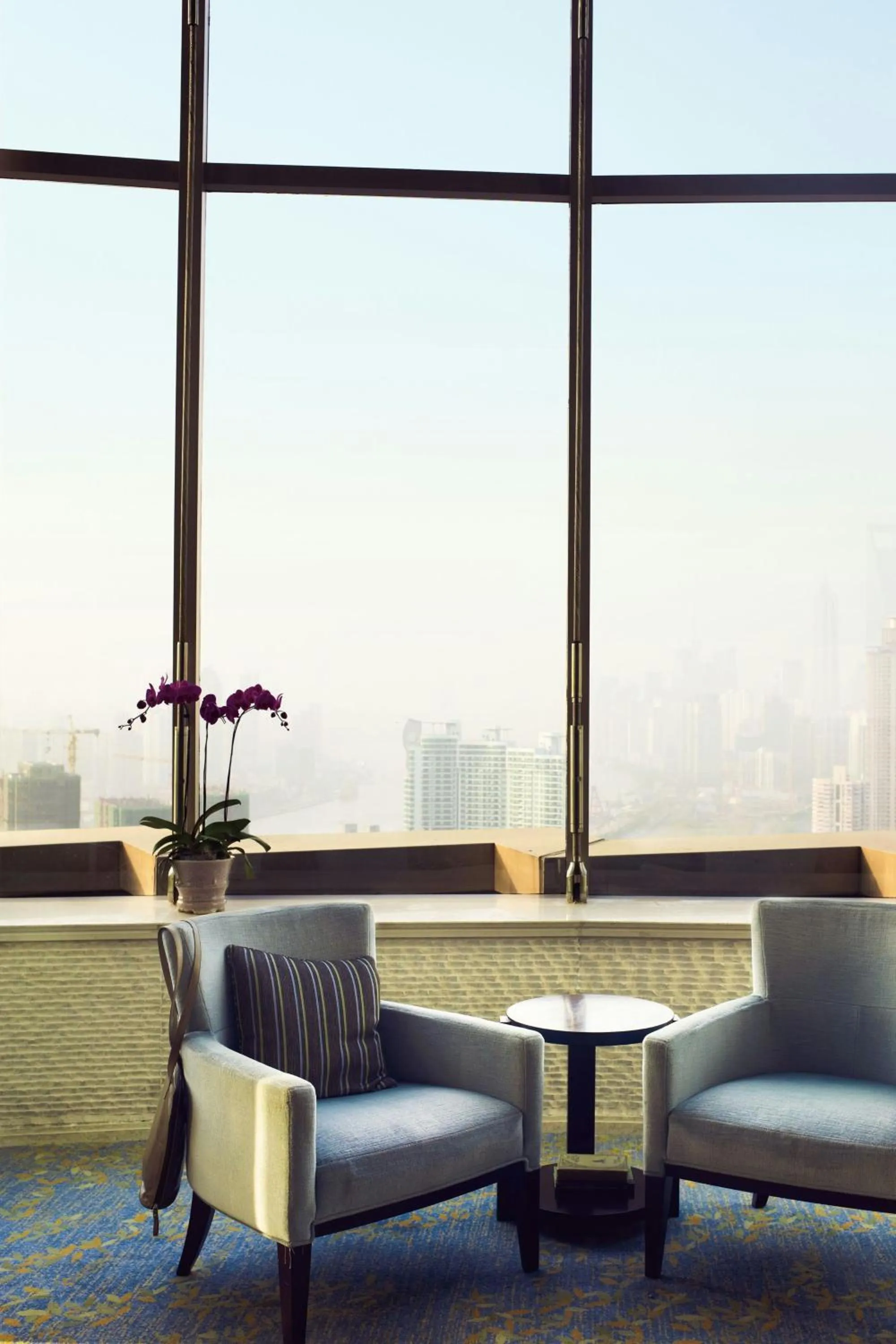 Lounge or bar in Sheraton Grand Shanghai Pudong Hotel & Residences