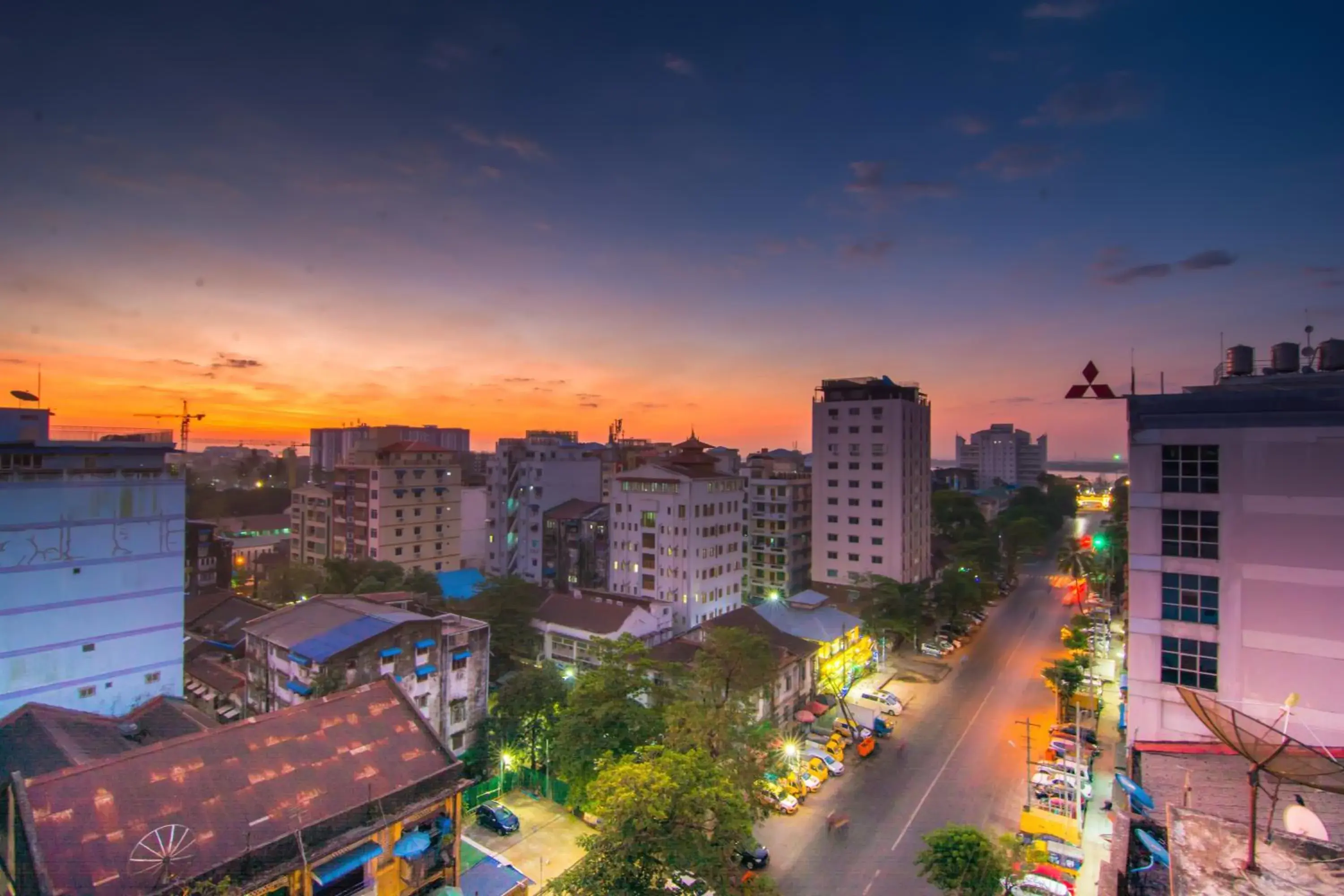 Property building in Botahtaung Hotel Property building in Botahtaung Hotel