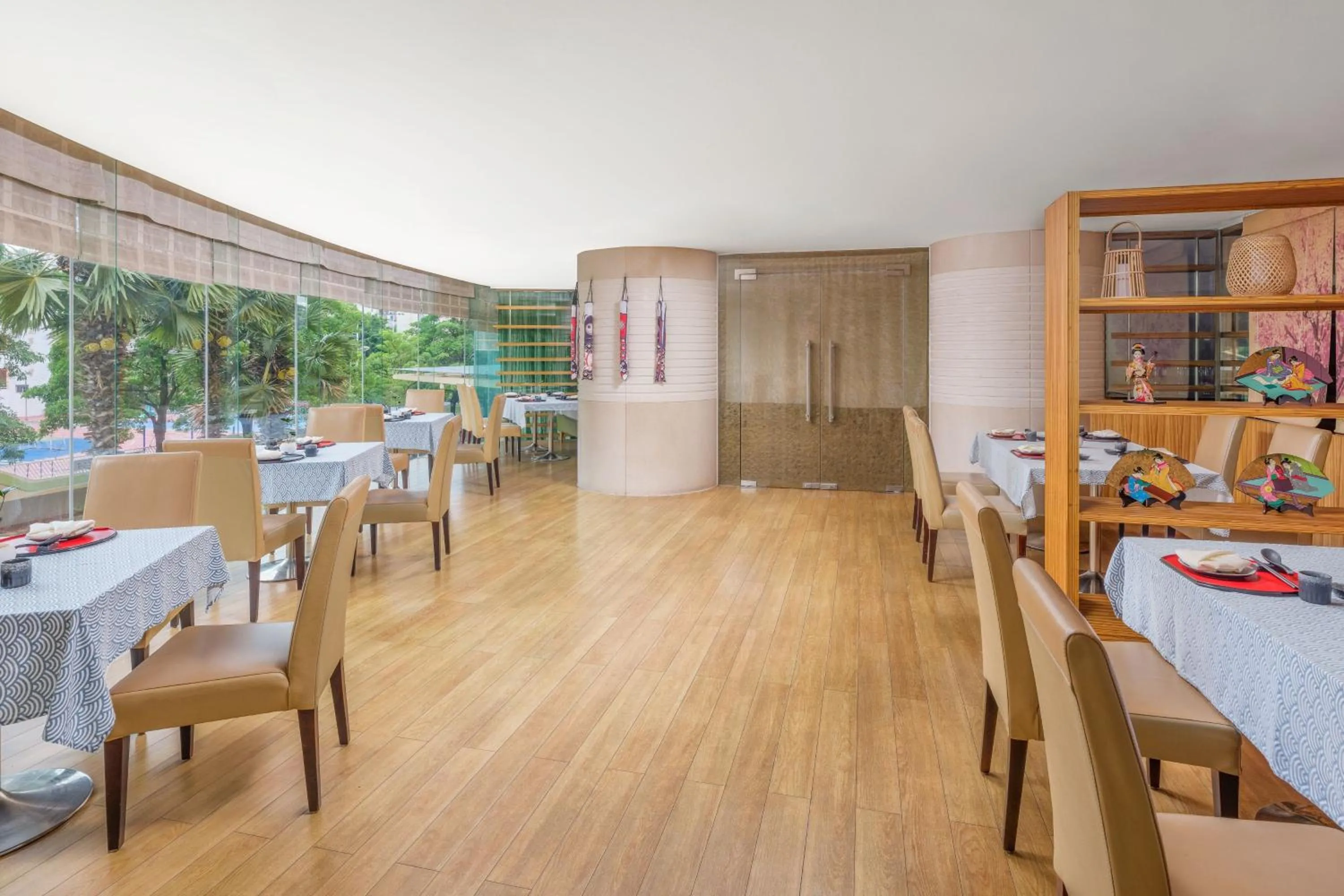 Restaurant/places to eat in Sheraton Xiamen Hotel