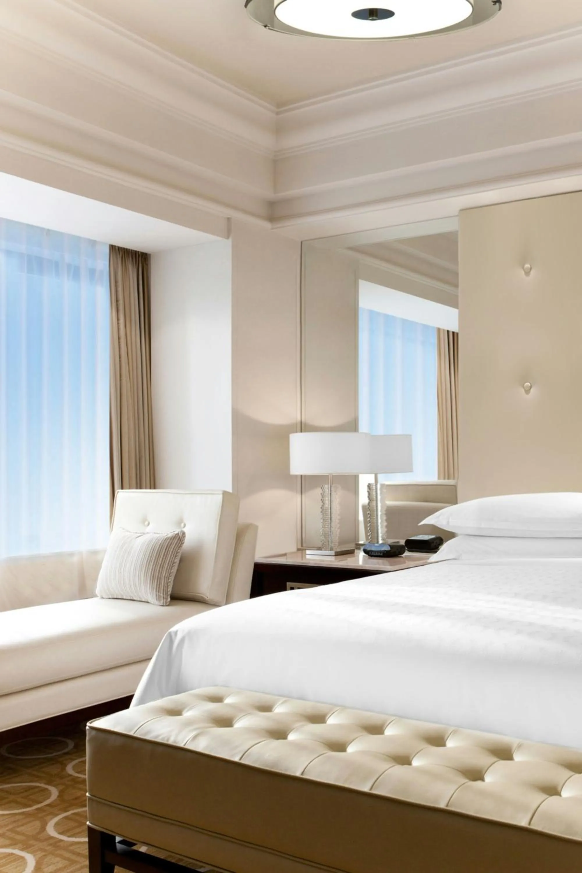 Bedroom, Bed in Sheraton Xi'an Hotel