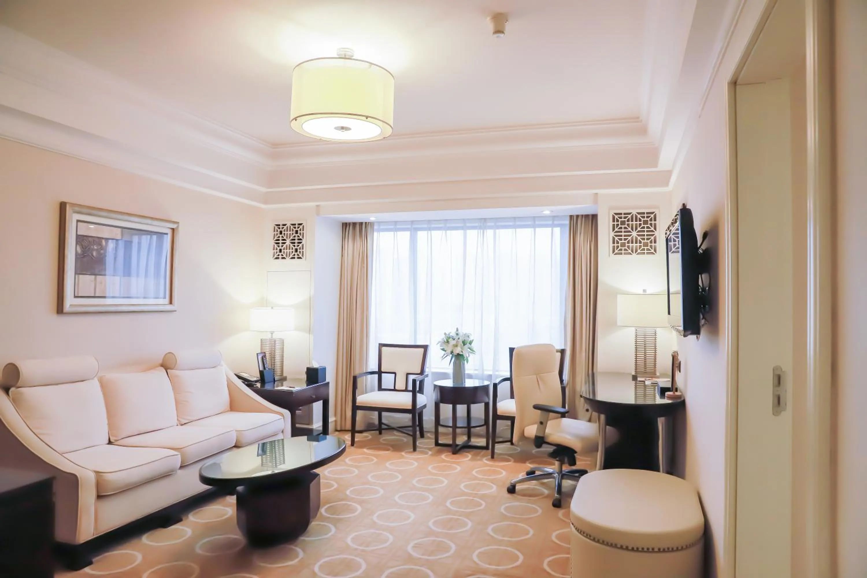 TV and multimedia in Sheraton Xi'an Hotel