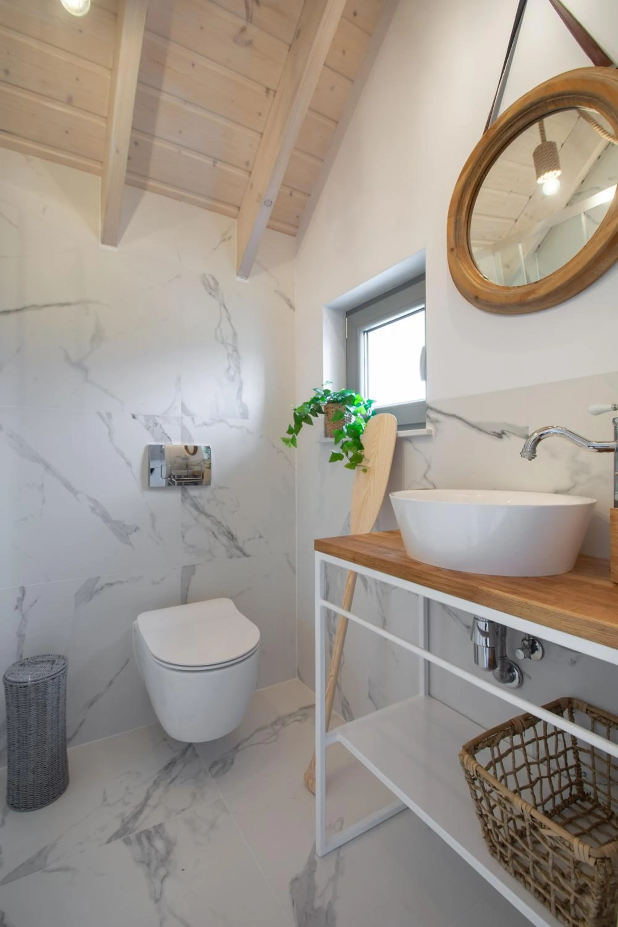 Shower in KOMFORTOWE DOMKI Brzozowa Przystań nad morzem we Władysławowie