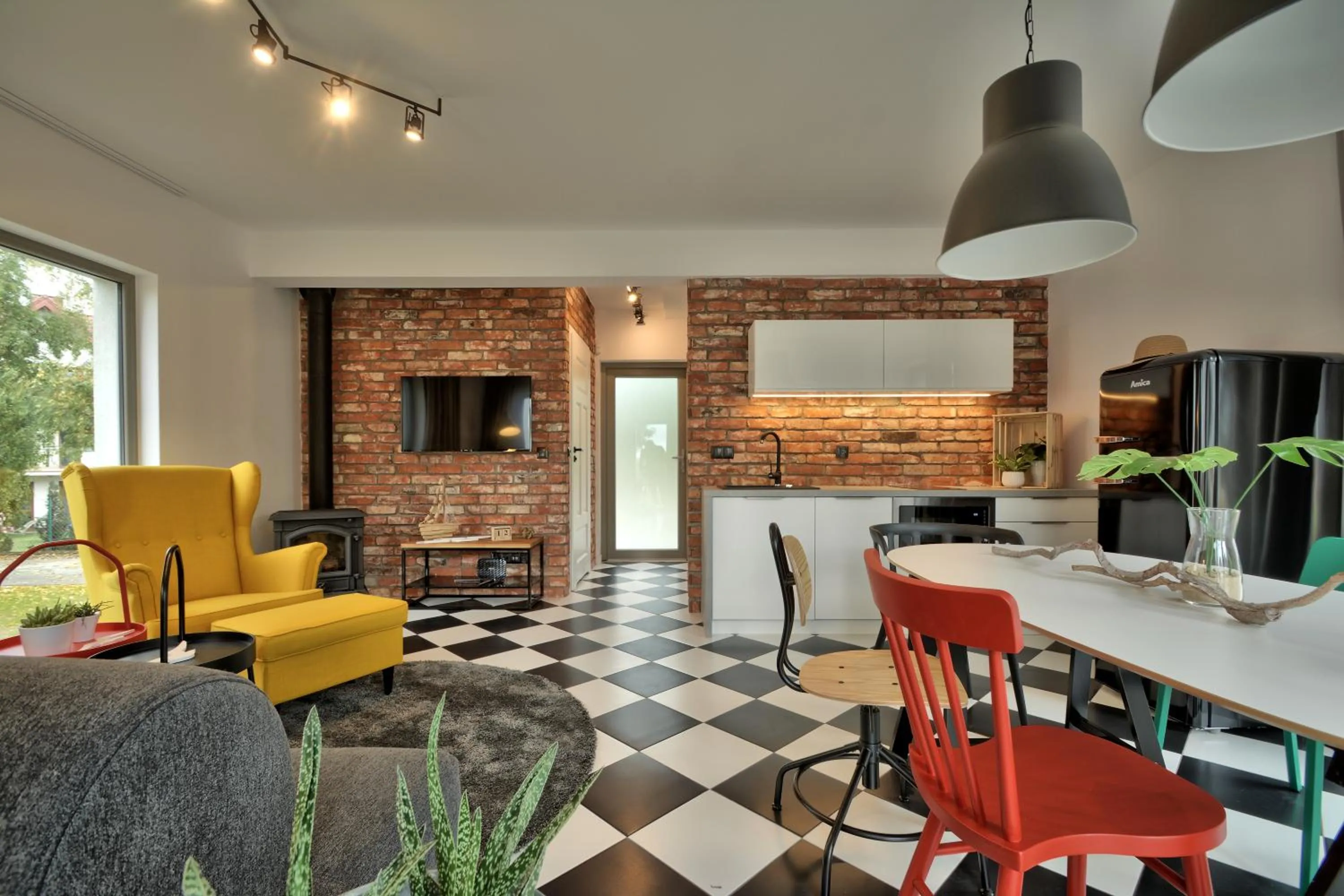 TV and multimedia in KOMFORTOWE DOMKI Brzozowa Przystań nad morzem we Władysławowie