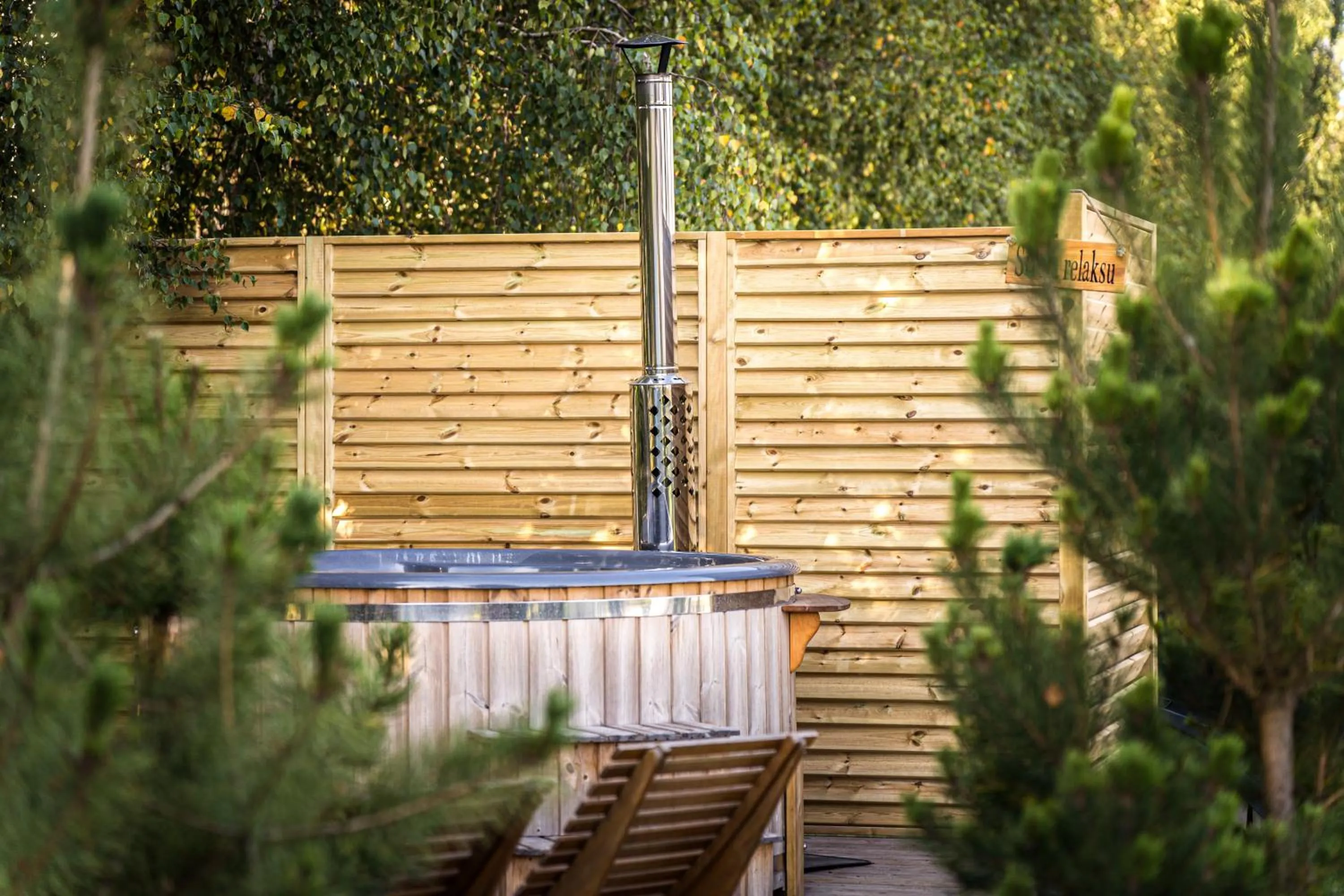 Garden in KOMFORTOWE DOMKI Brzozowa Przystań nad morzem we Władysławowie