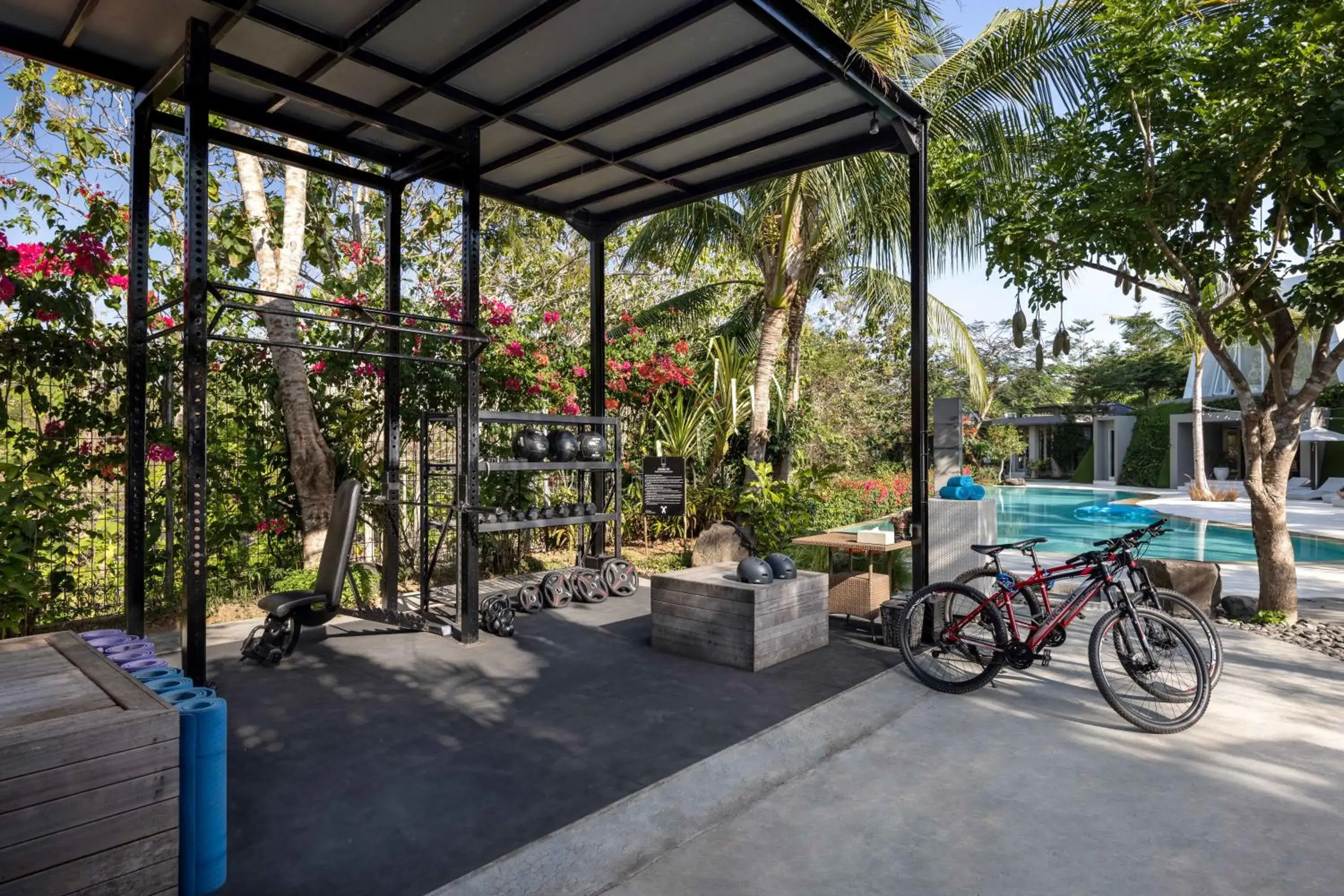 Fitness centre/facilities in Cross Bali Breakers Fitness centre/facilities in Cross Bali Breakers