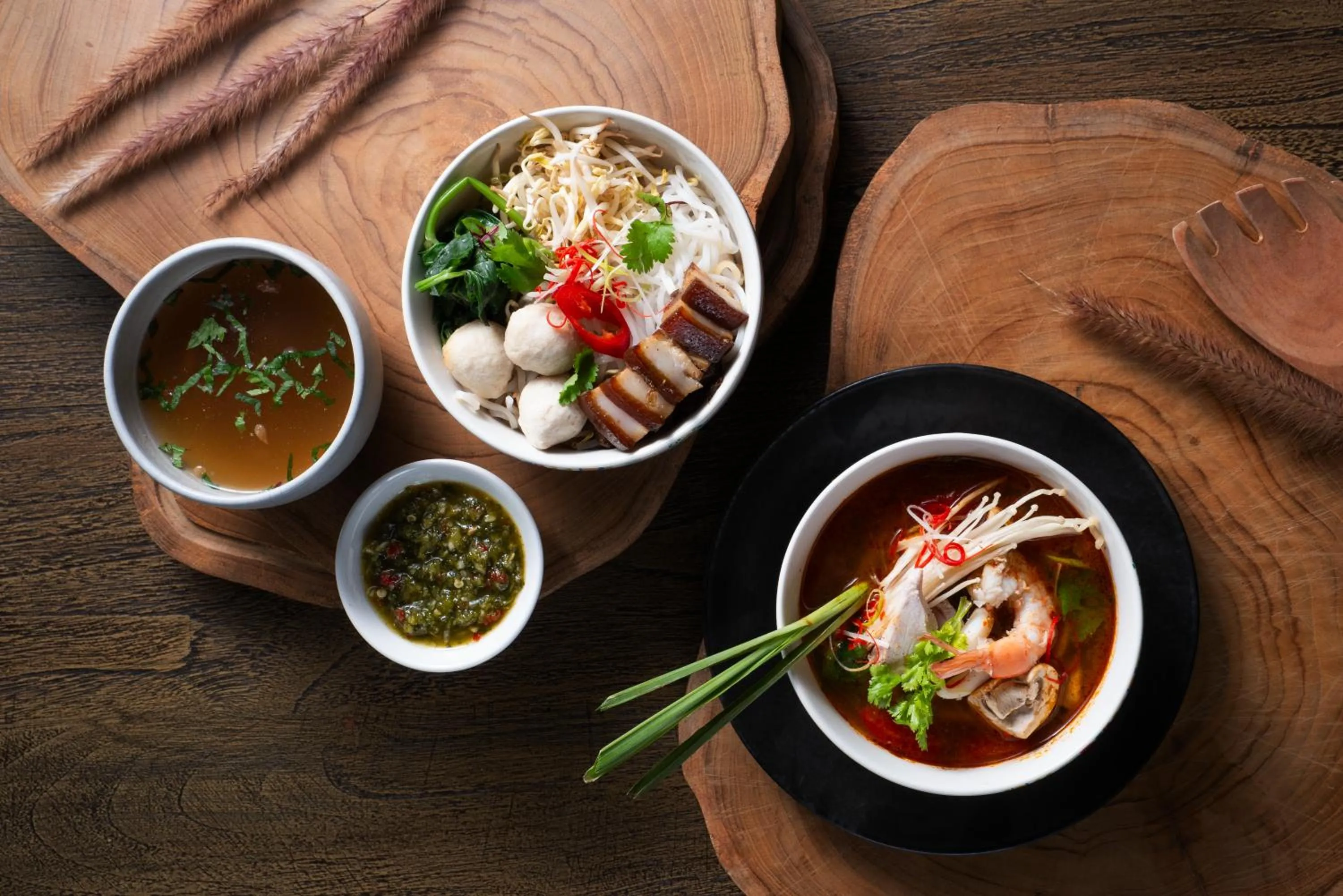 Food in Cross Bali Breakers