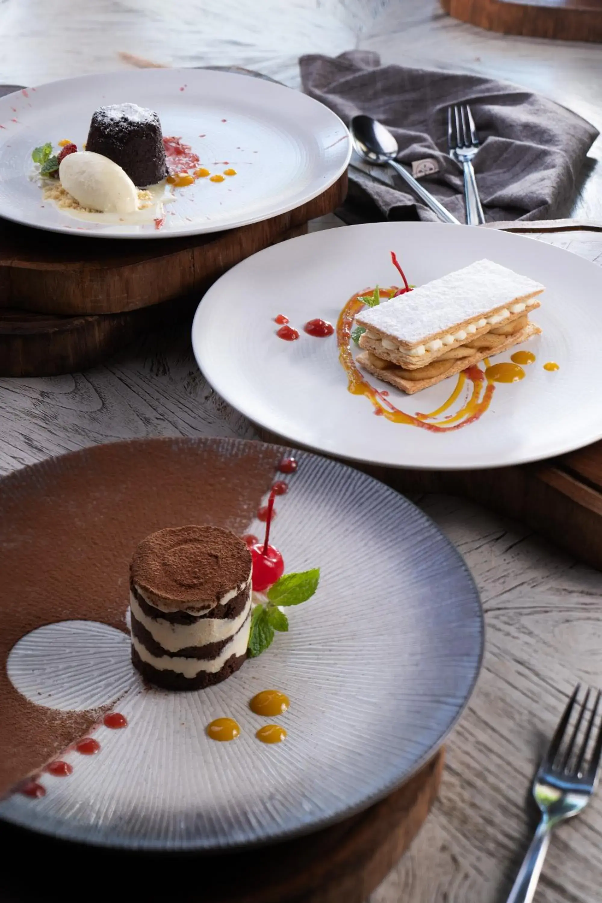 Food in Cross Bali Breakers Food in Cross Bali Breakers