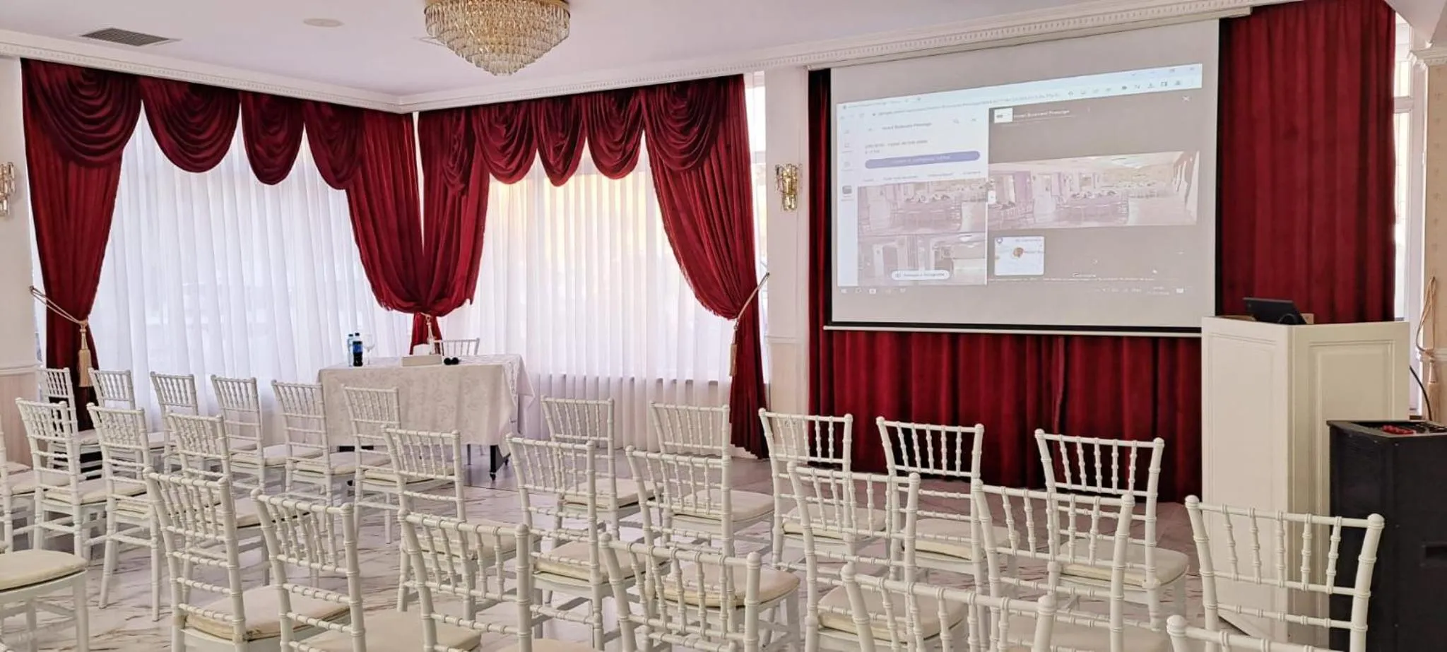 TV and multimedia in Hotel Bulevard Prestige