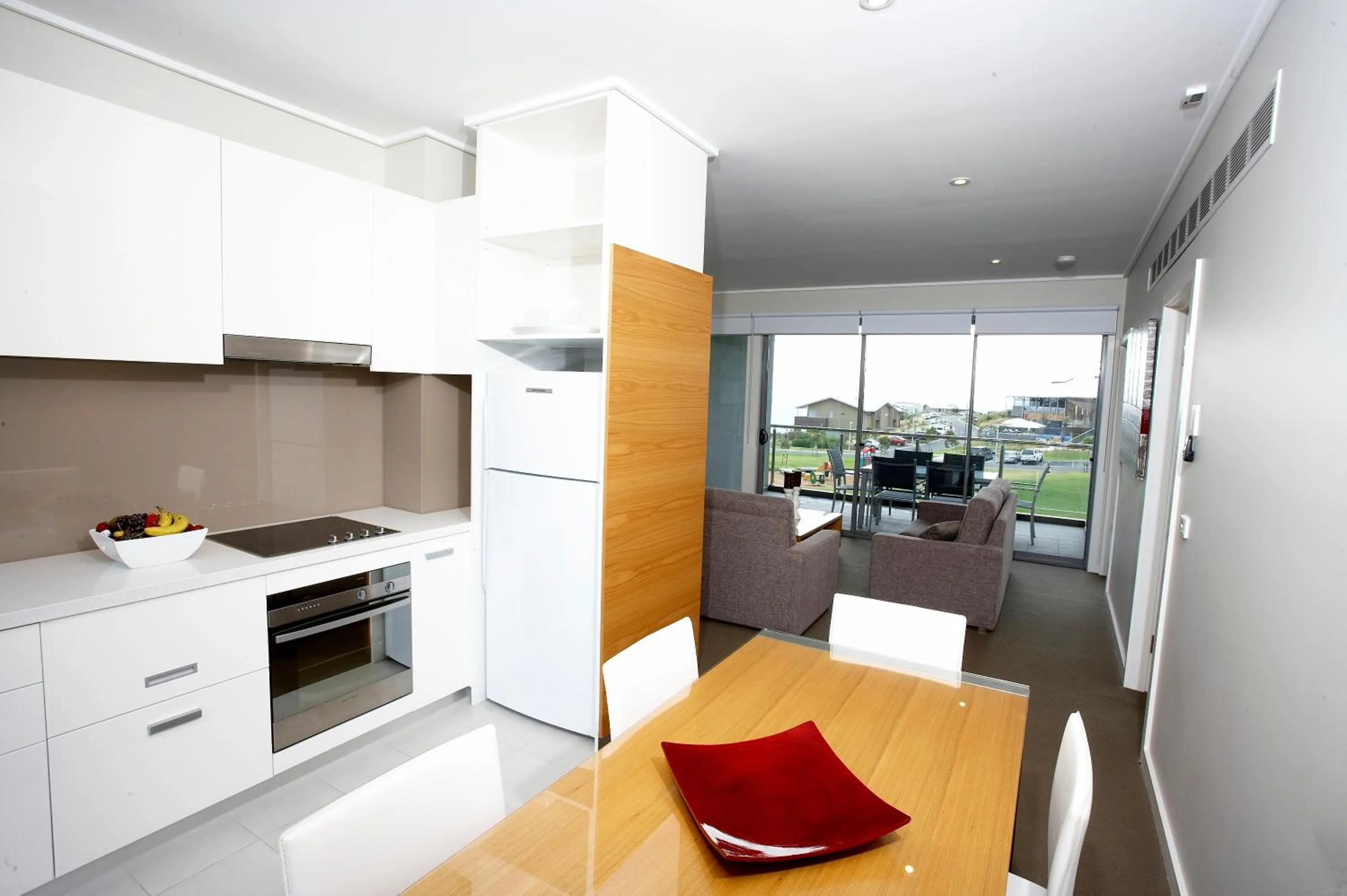 Kitchen or kitchenette in Silverwater Resort Phillip Island