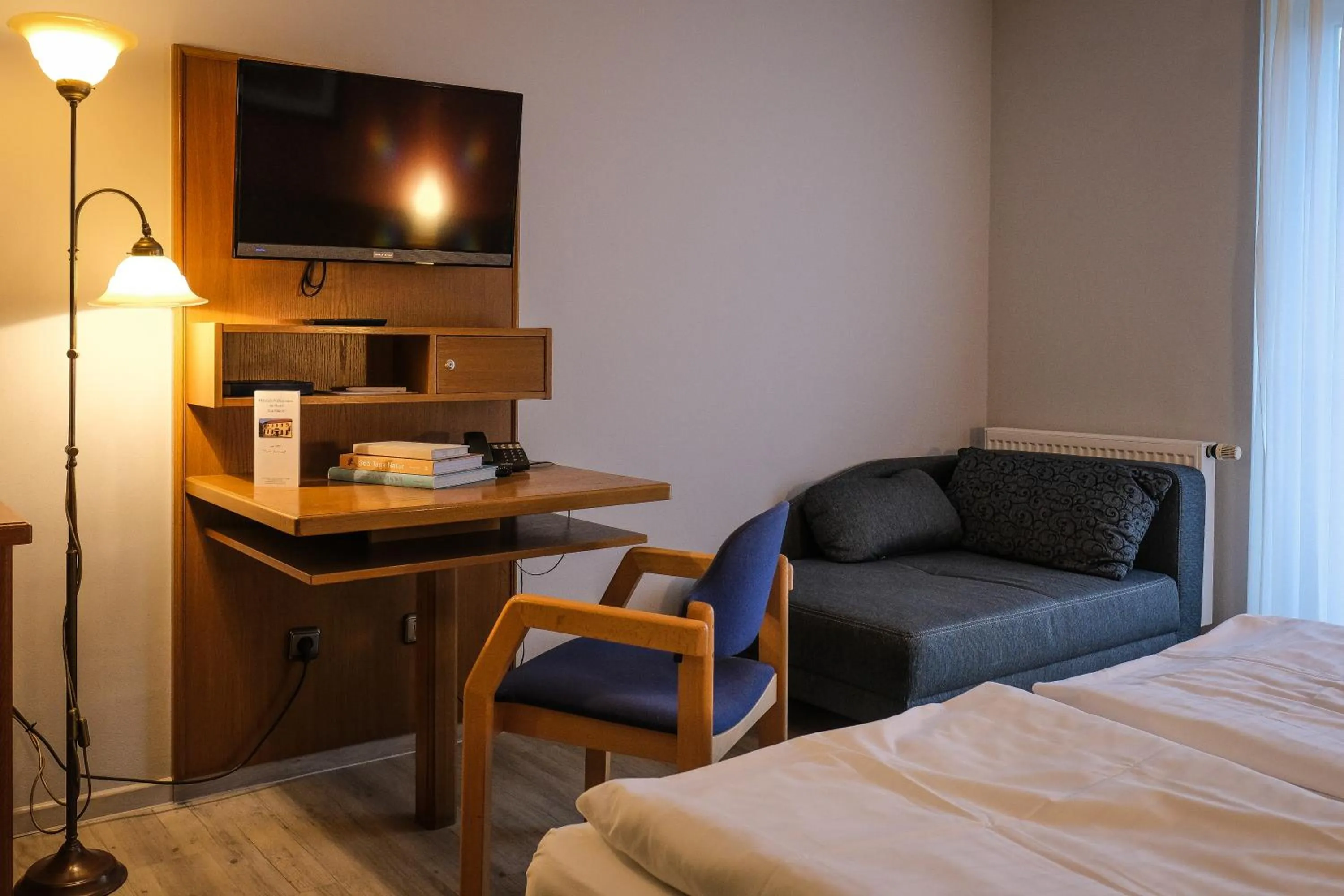 Bed in Hotel-Restaurant Zur Mühle