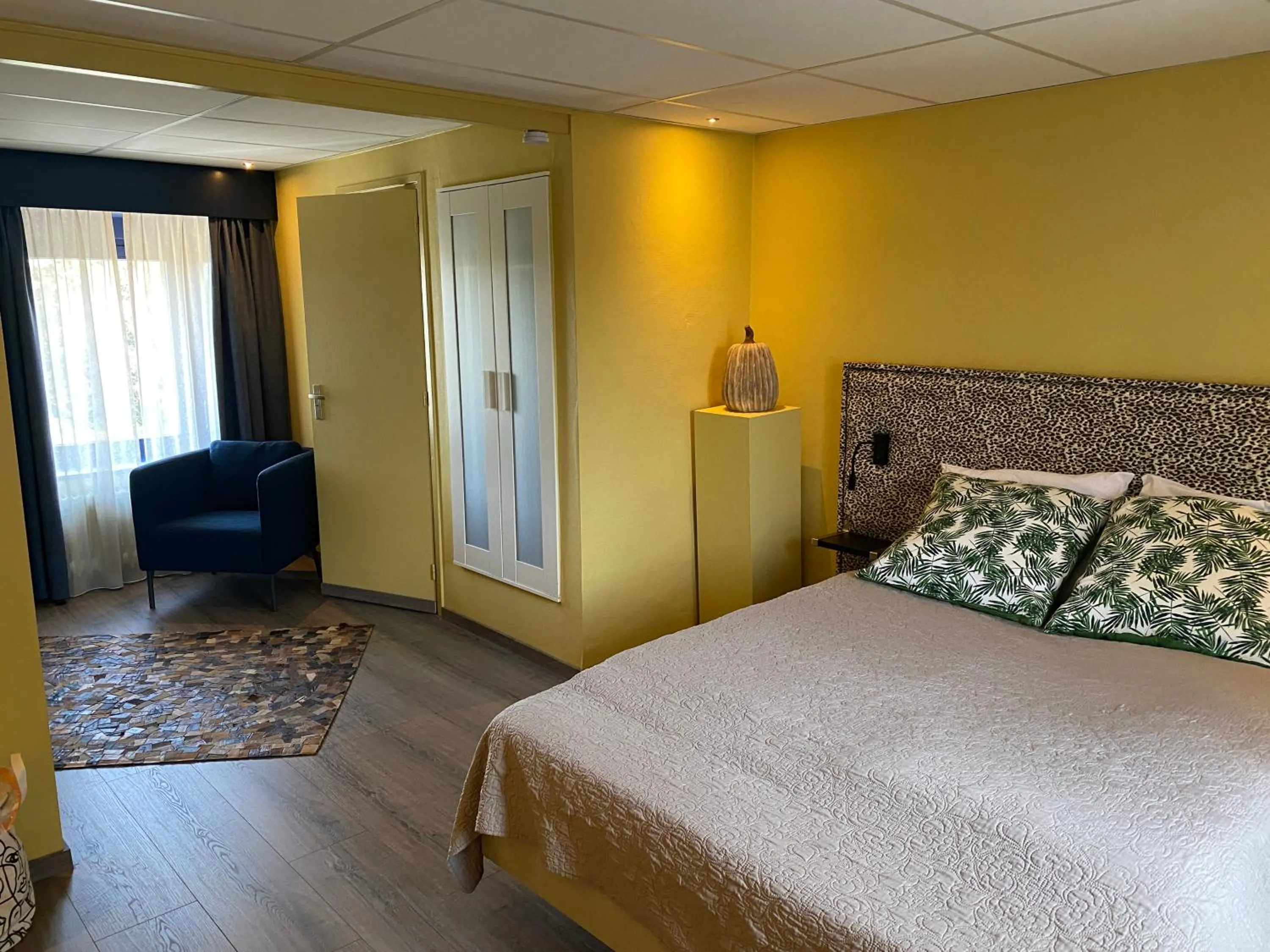 Property building, Bed in De Post B&B Restaurant