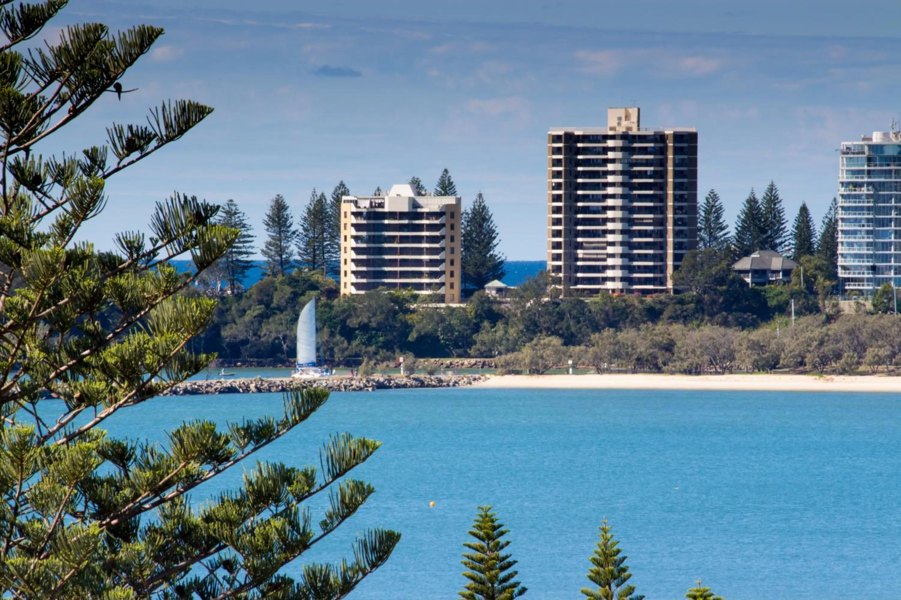 Sea view in Windward Apartments
