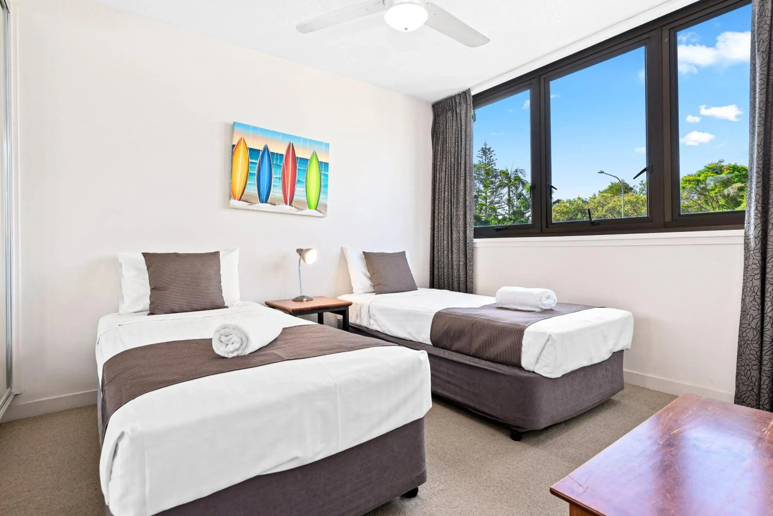 Bedroom, Bed in Windward Apartments Bedroom, Bed in Windward Apartments