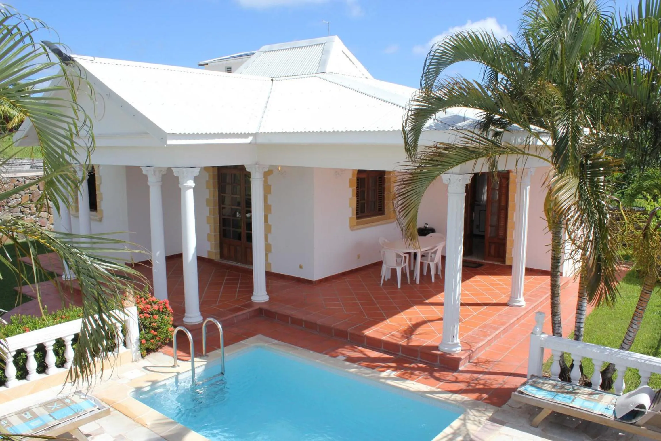 Villa de charme avec piscine MQMA07