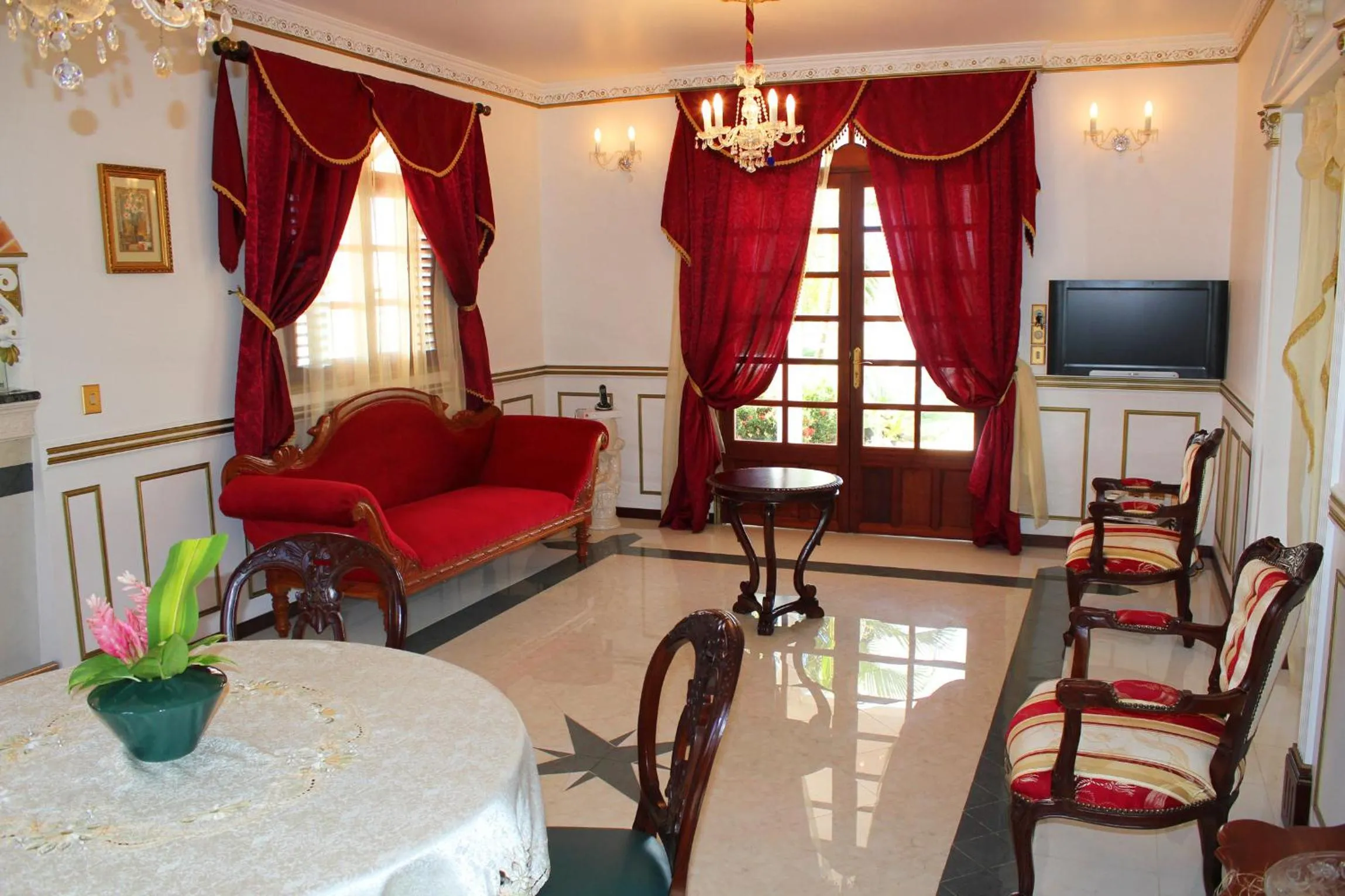 Villa de charme avec piscine MQMA07