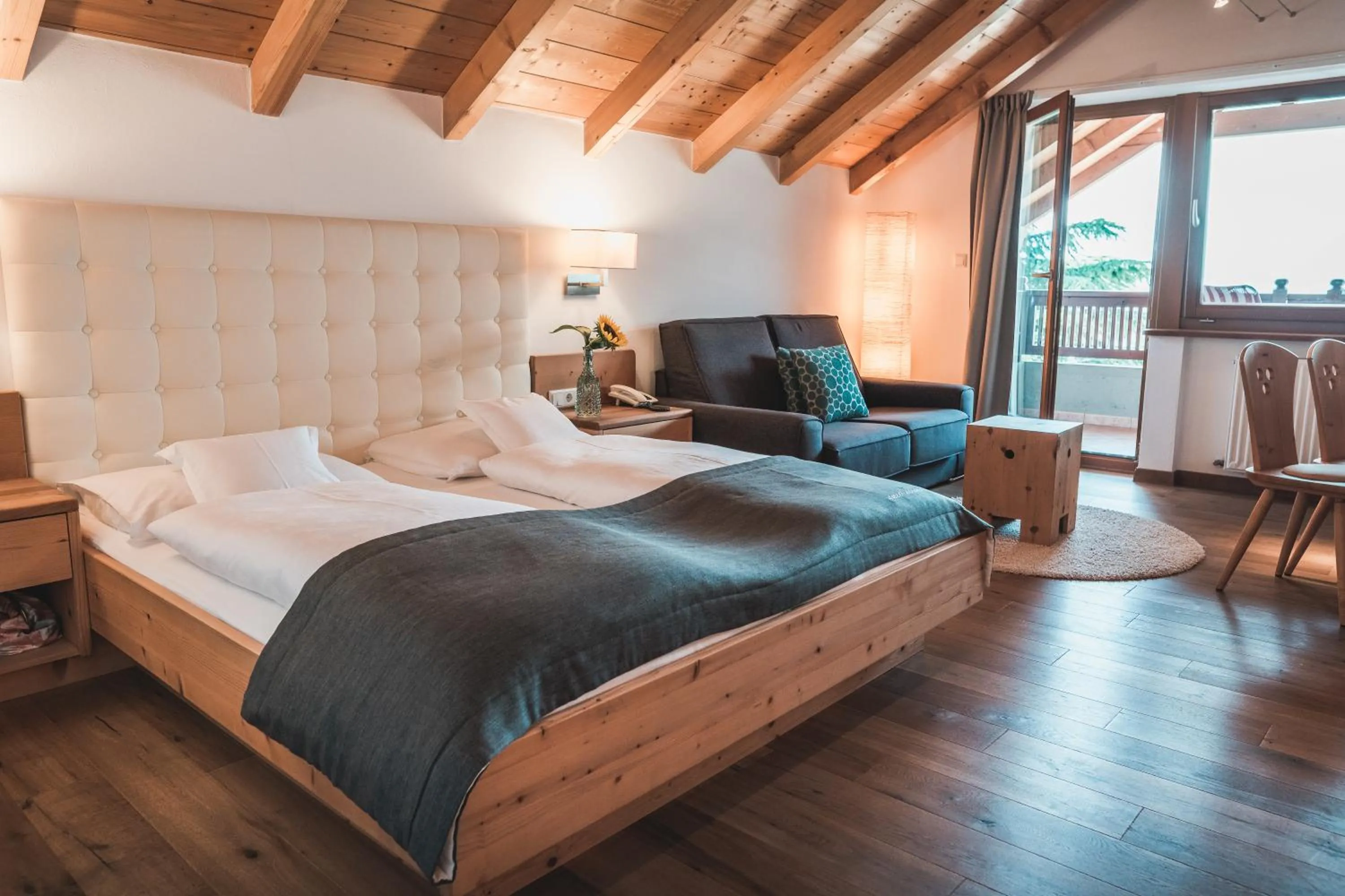 Balcony/Terrace, Bed in Small Hotel Sonne
