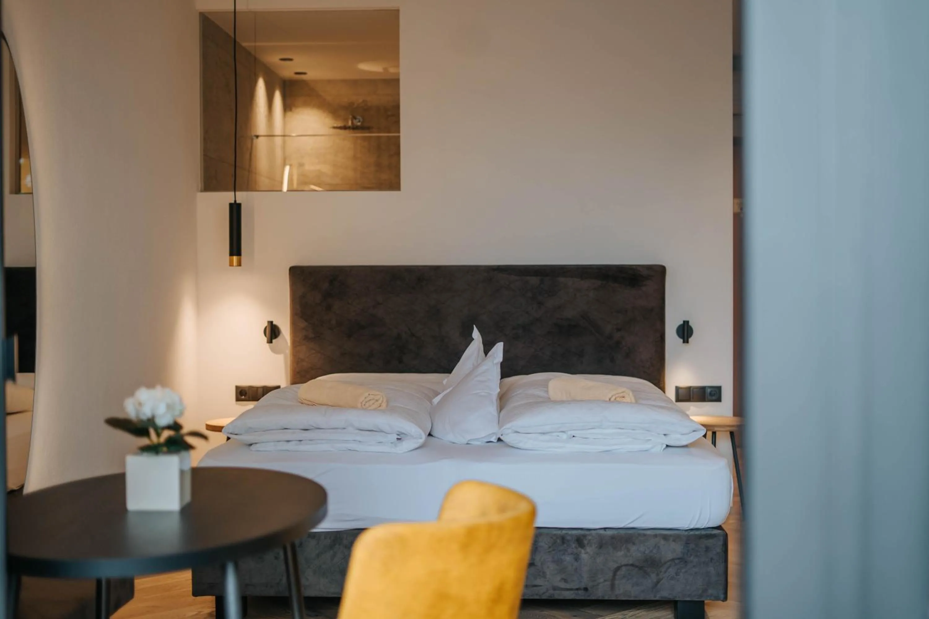 Bed in Small Hotel Sonne