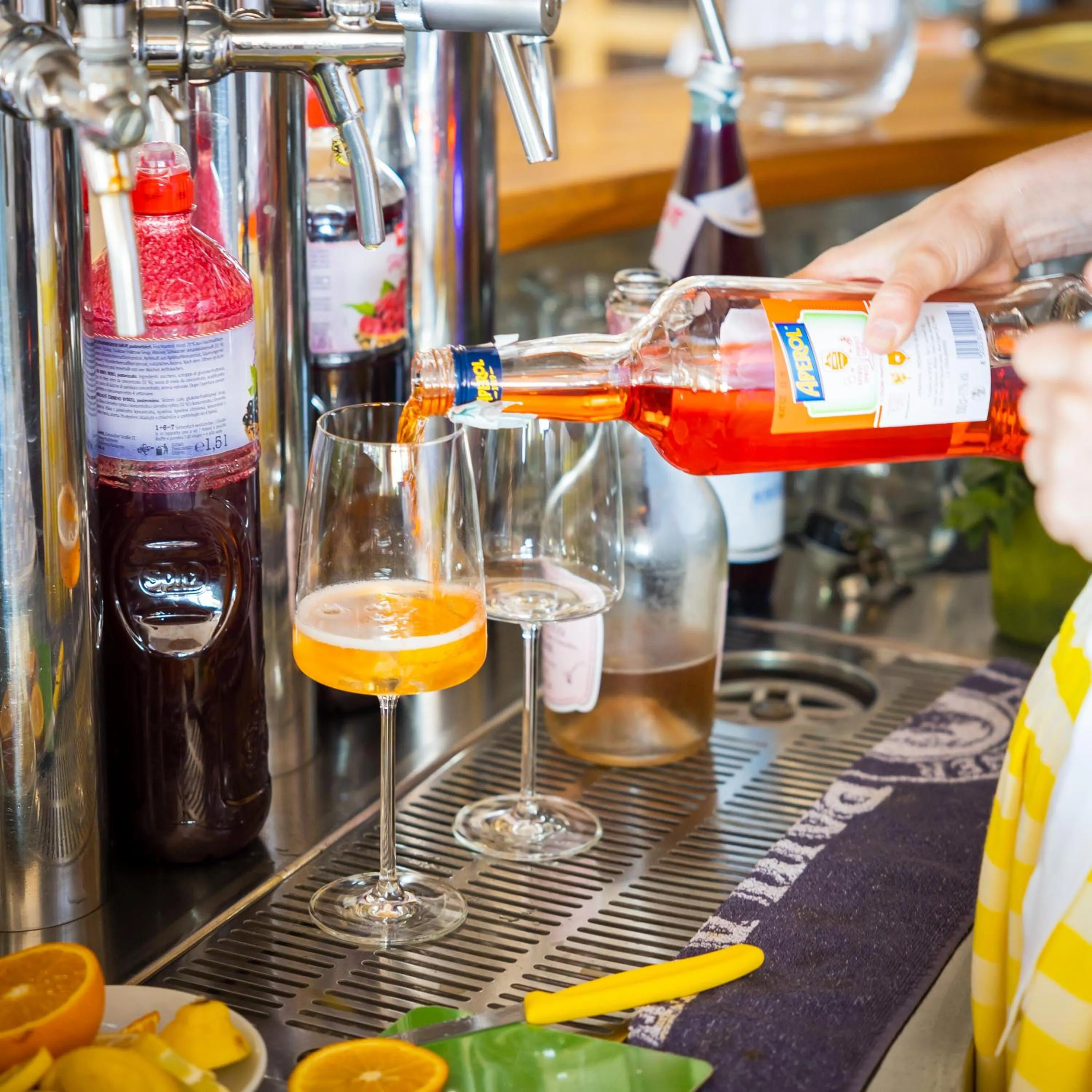 Lounge or bar in Small Hotel Sonne