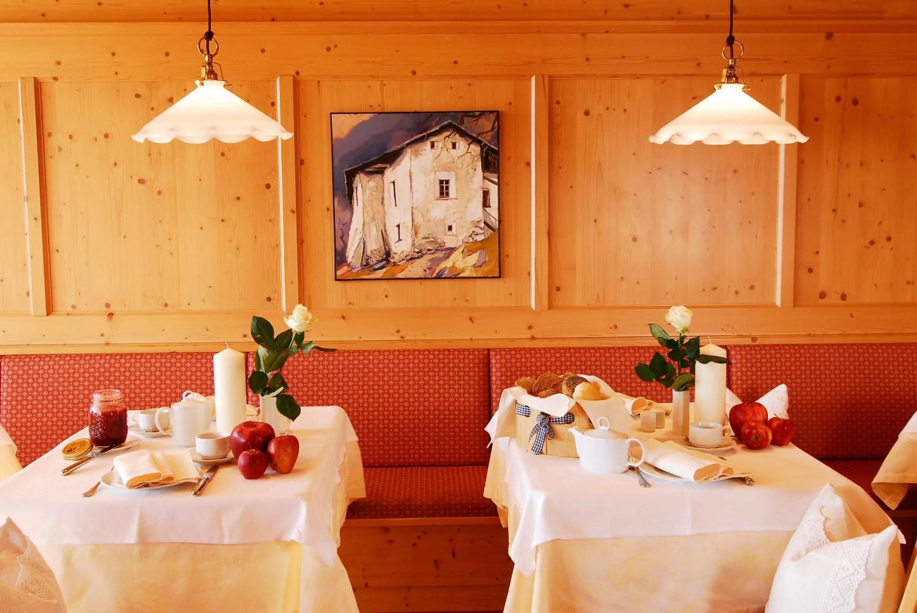 Restaurant/places to eat in Small Hotel Sonne