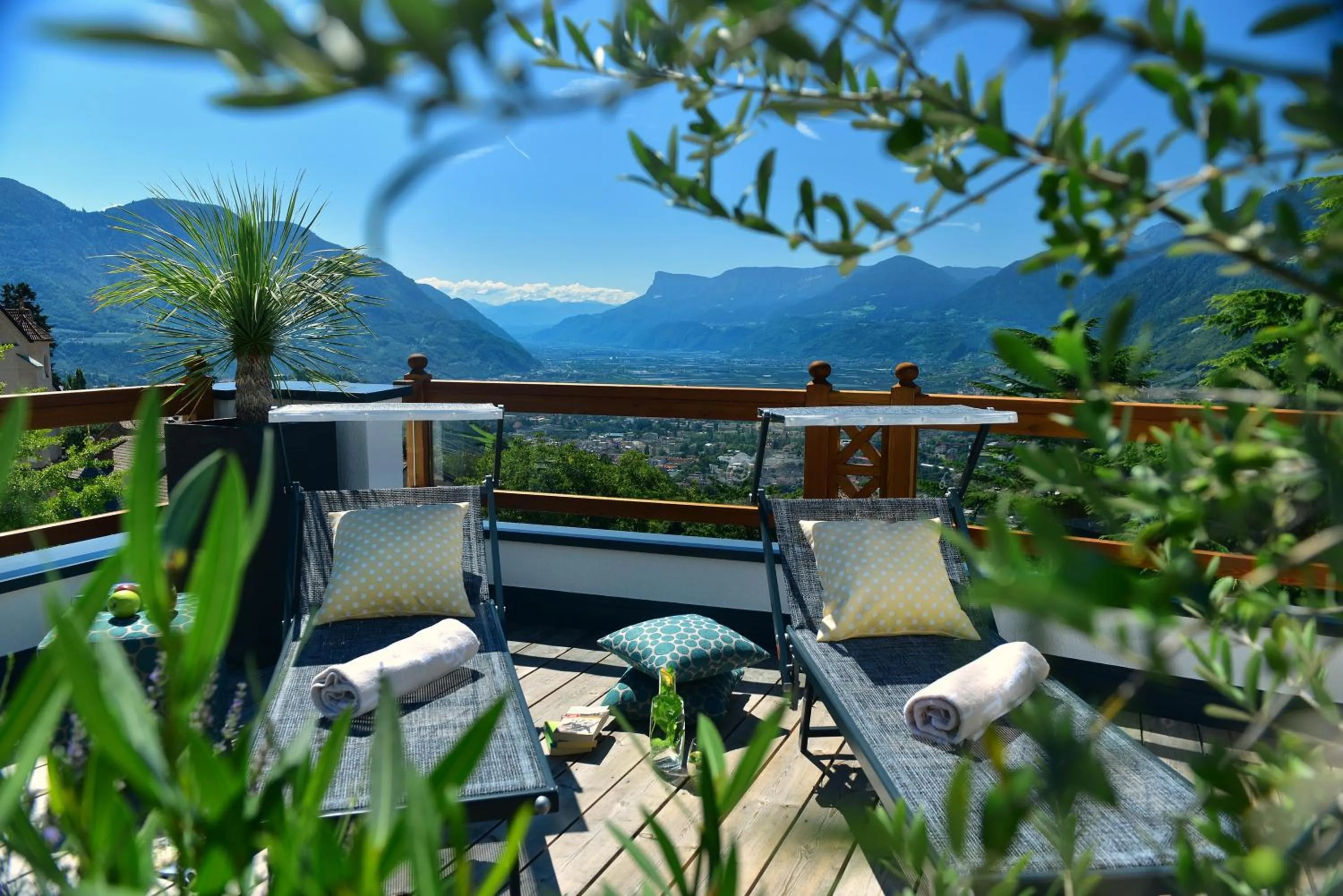 Patio in Small Hotel Sonne