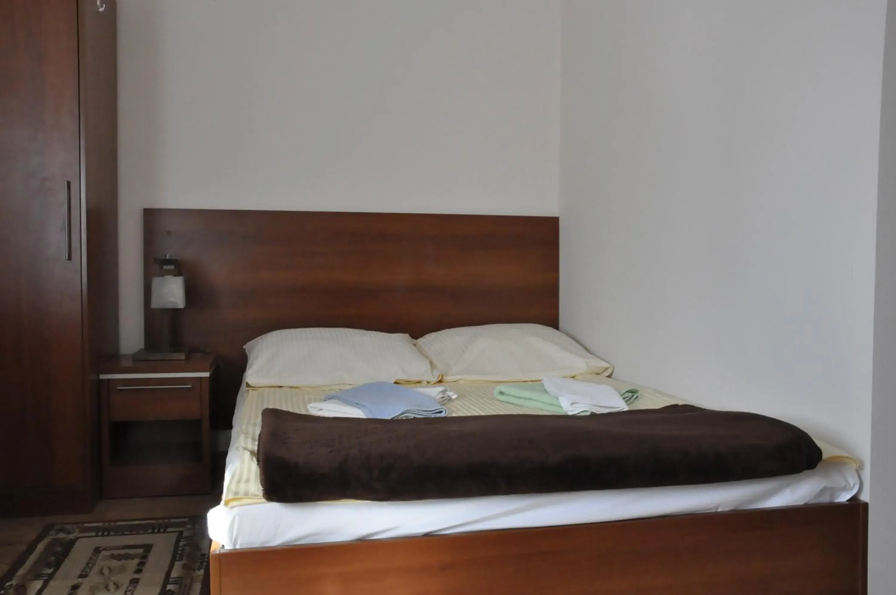 Double Room in Ośrodek Sportu i Rekreacji Victoria Double Room in Ośrodek Sportu i Rekreacji Victoria