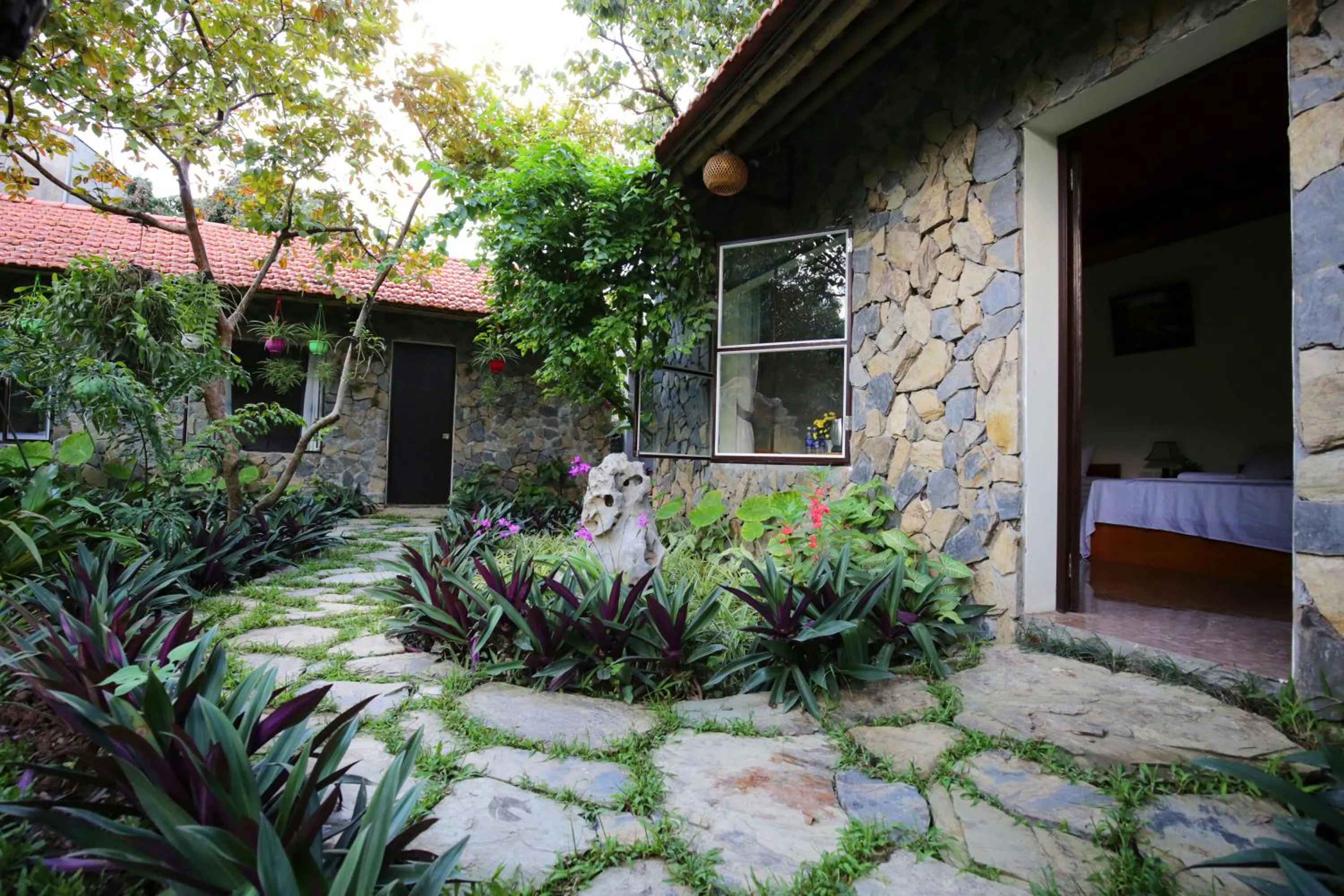 Mr. Viet home stay